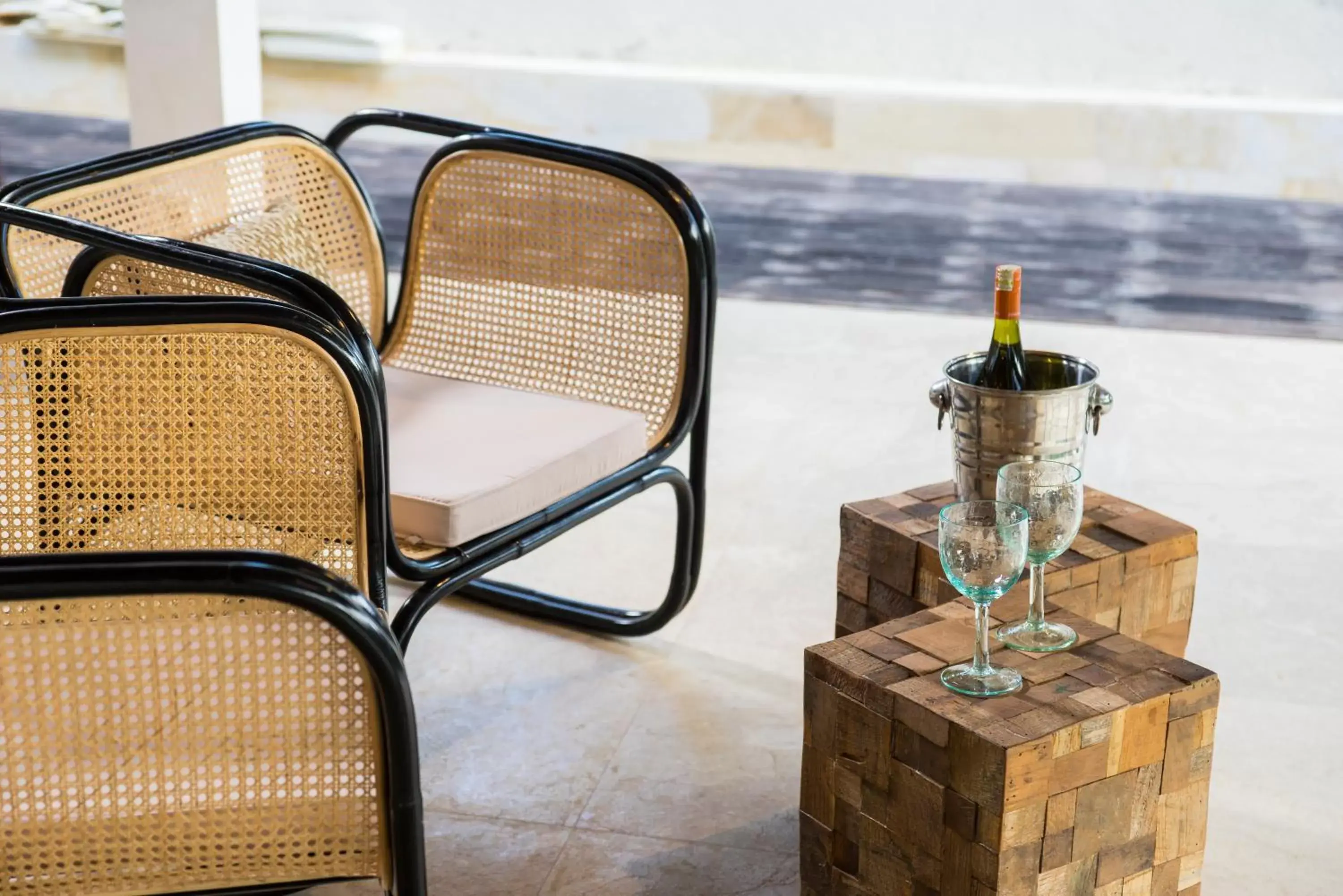 Restaurant/places to eat in Calma Ubud Suite & Villas - Rice Fields View, Infinity Pool ! Restaurant/places to eat in Calma Ubud Suite & Villas - Rice Fields View, Infinity Pool !