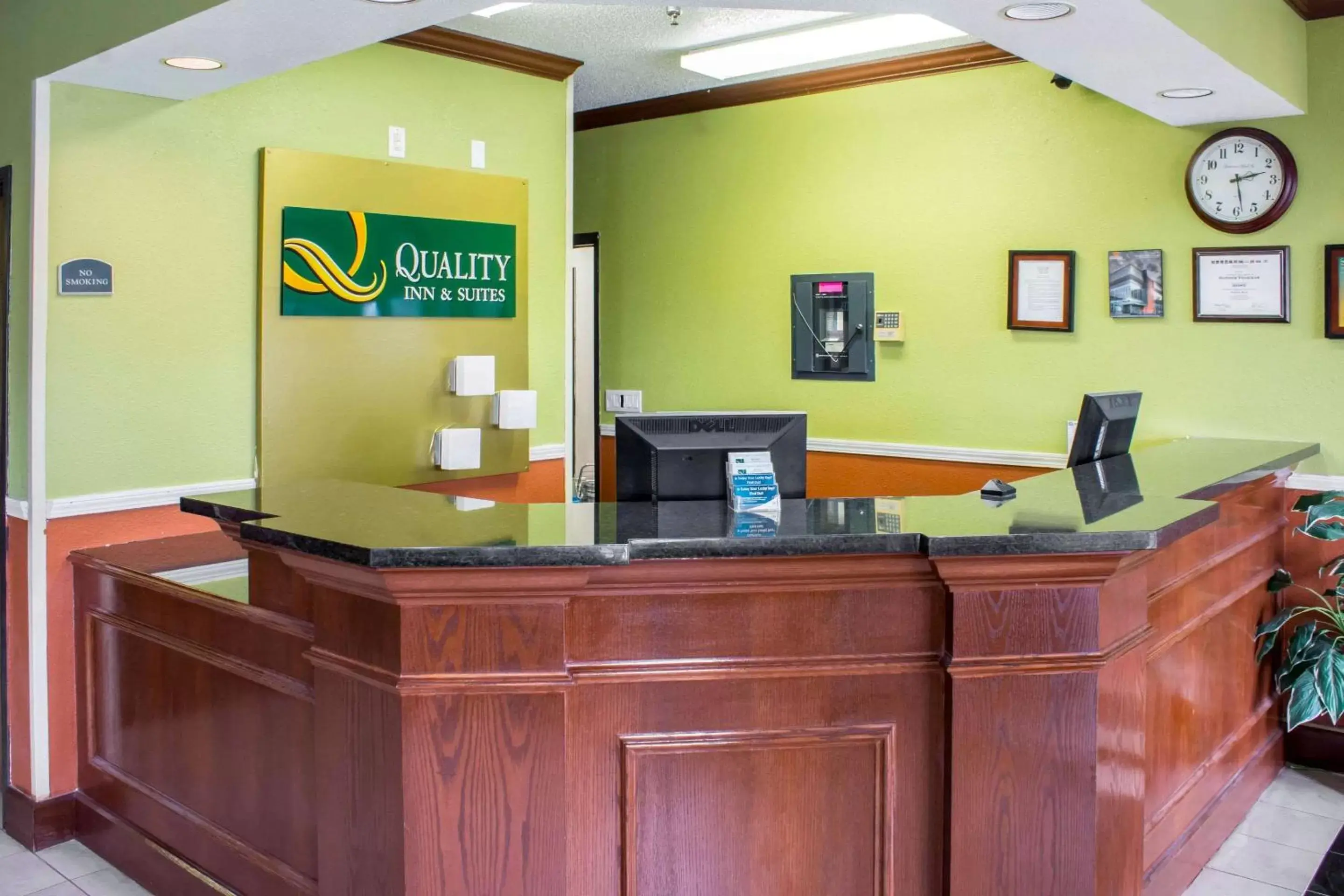 Lobby or reception, Lobby/Reception in Quality Inn & Suites