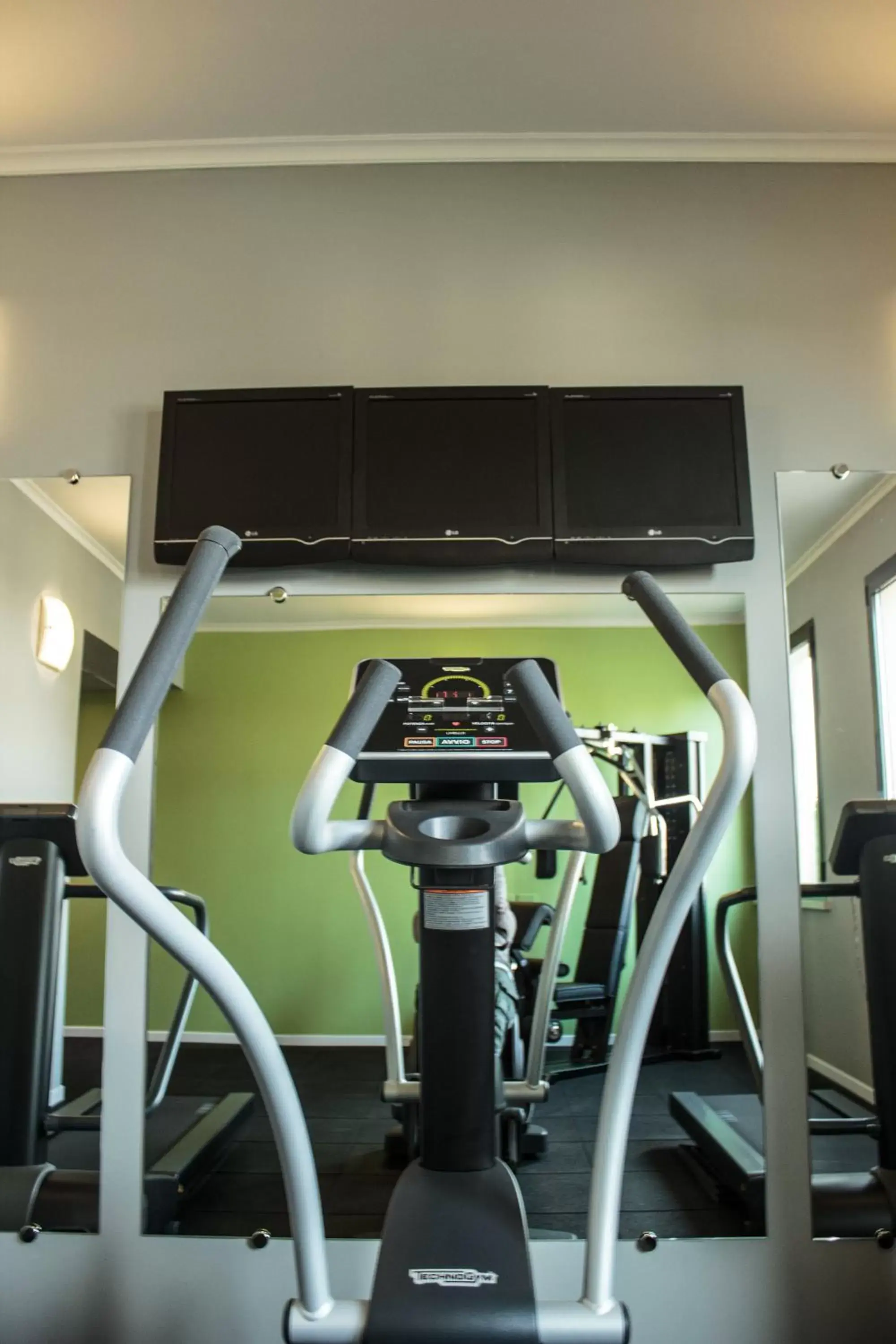 Fitness centre/facilities, Fitness Center/Facilities in UNAWAY Hotel Occhiobello