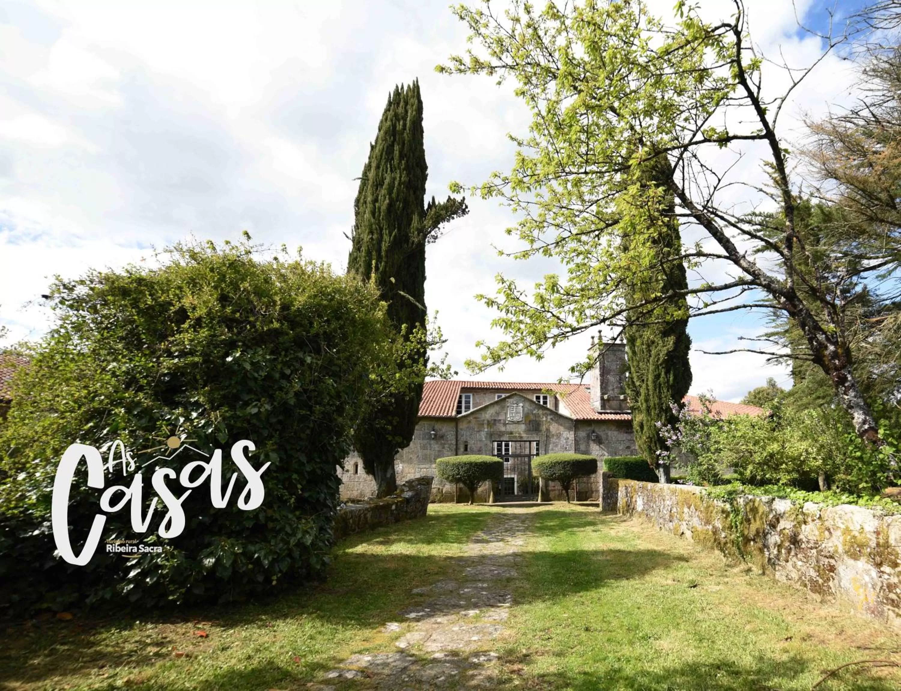 Property building in As Casas Ribeira Sacra