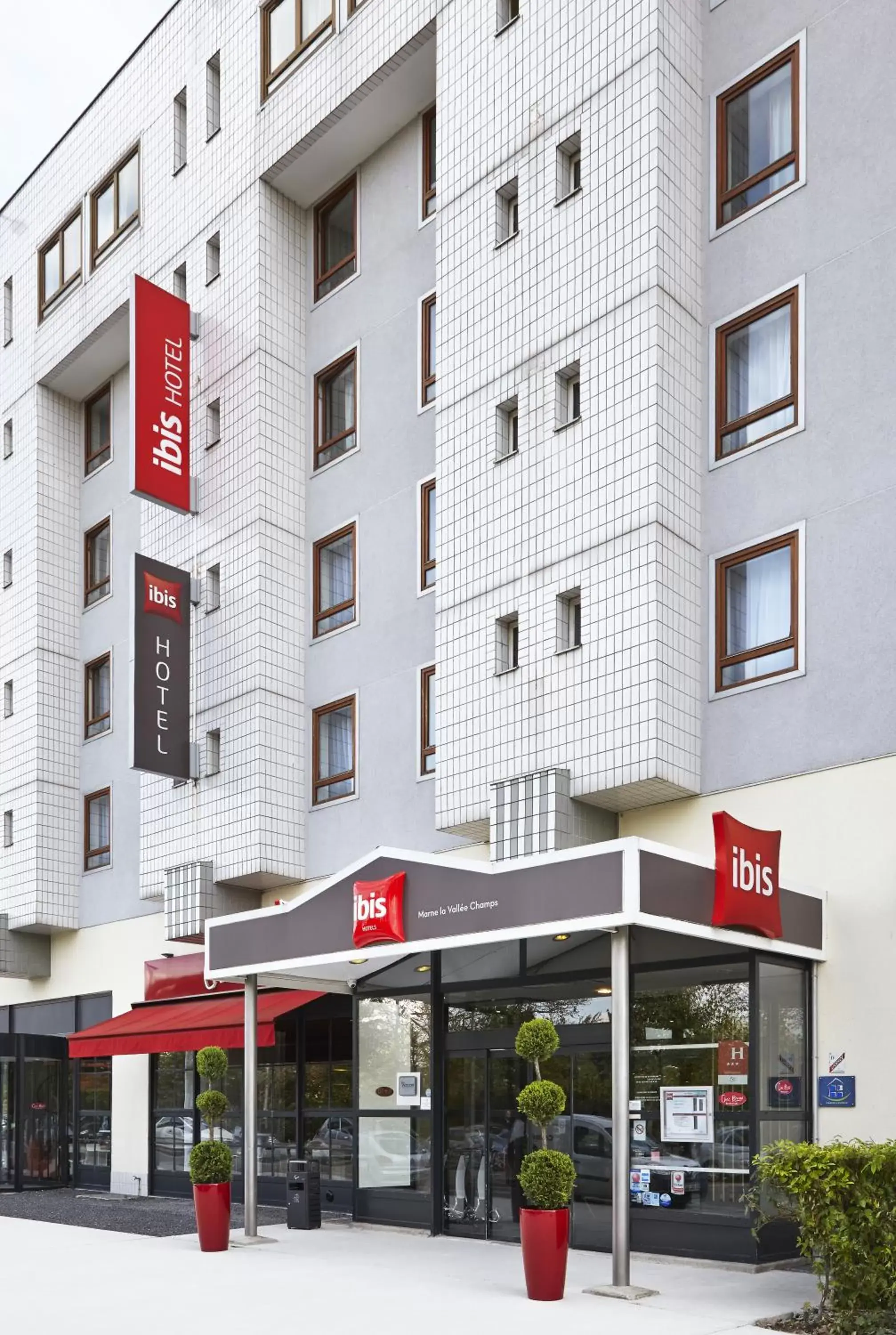 Property building in ibis Marne La Vallee Champs-sur-Marne