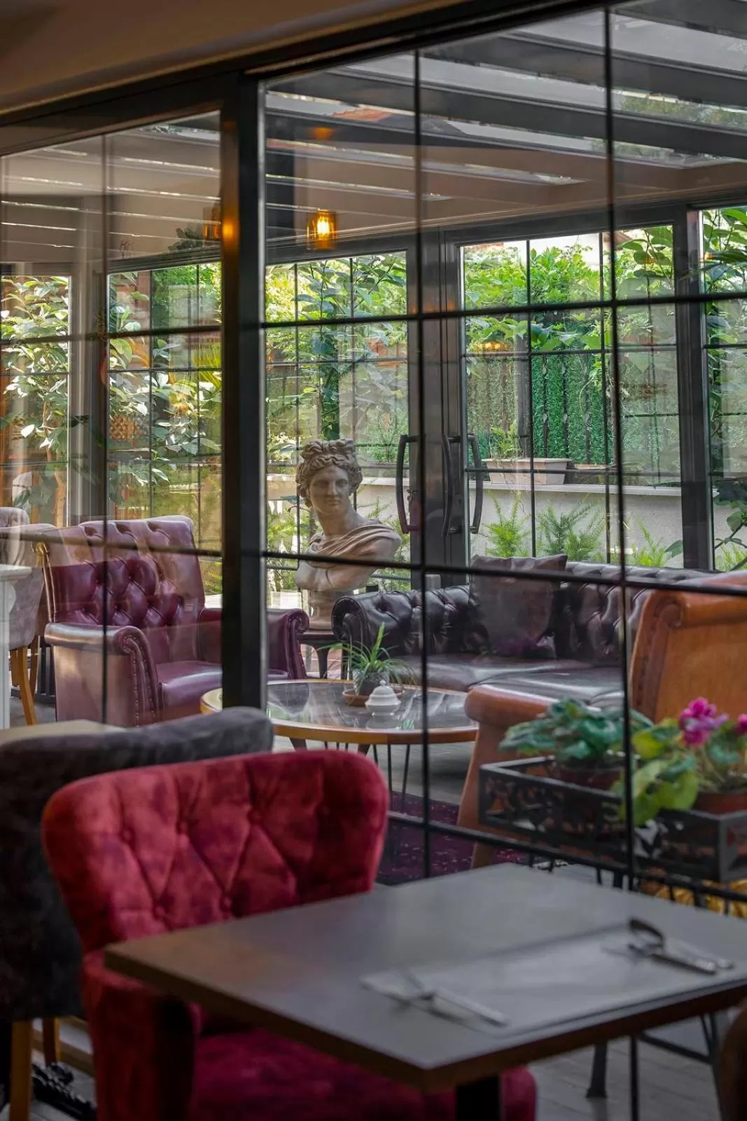 Restaurant/places to eat in Lagun Palas