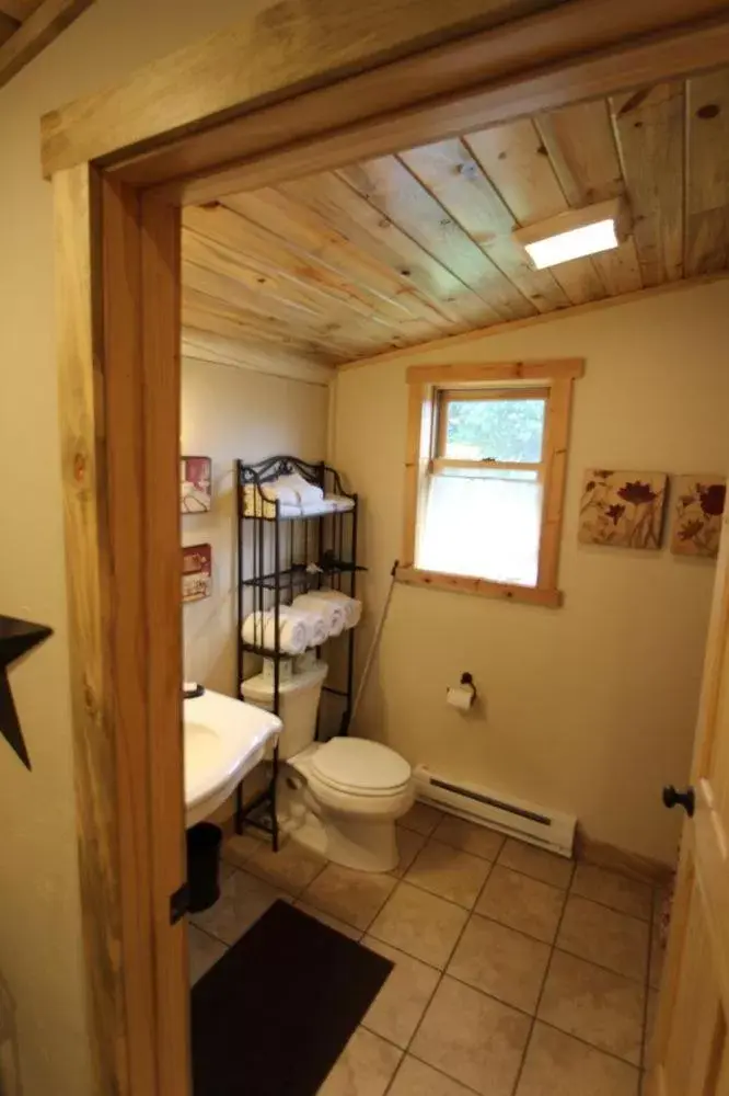 Other, Bathroom in Wapiti Lodge