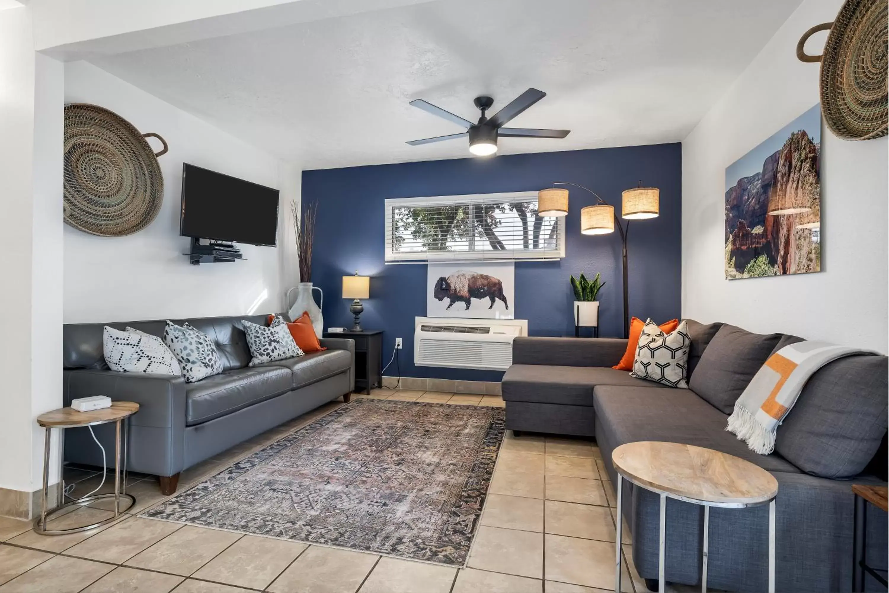 Seating Area in Red Rock Inn Cottages