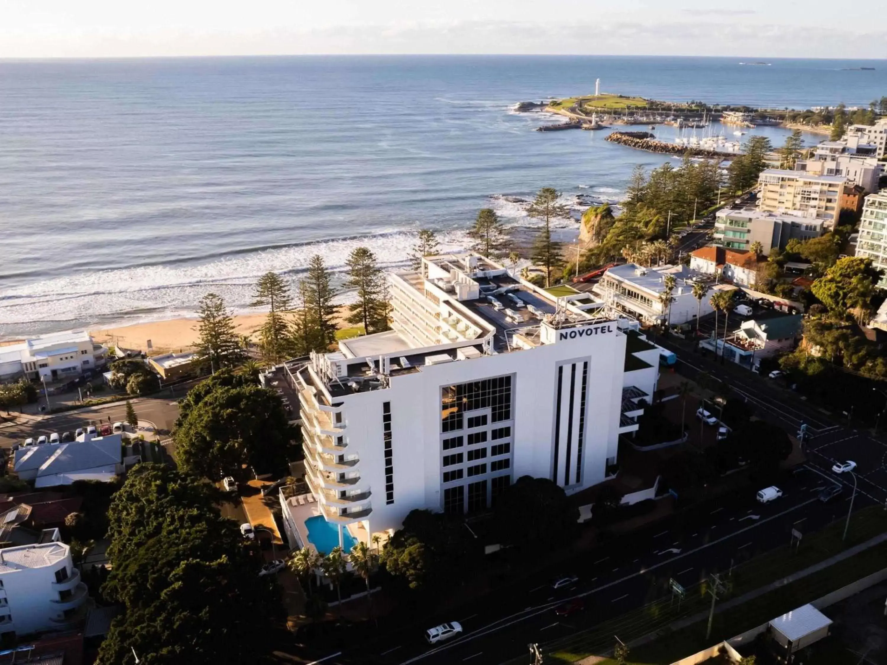 Property building, Bird's-eye View in Novotel Wollongong Northbeach