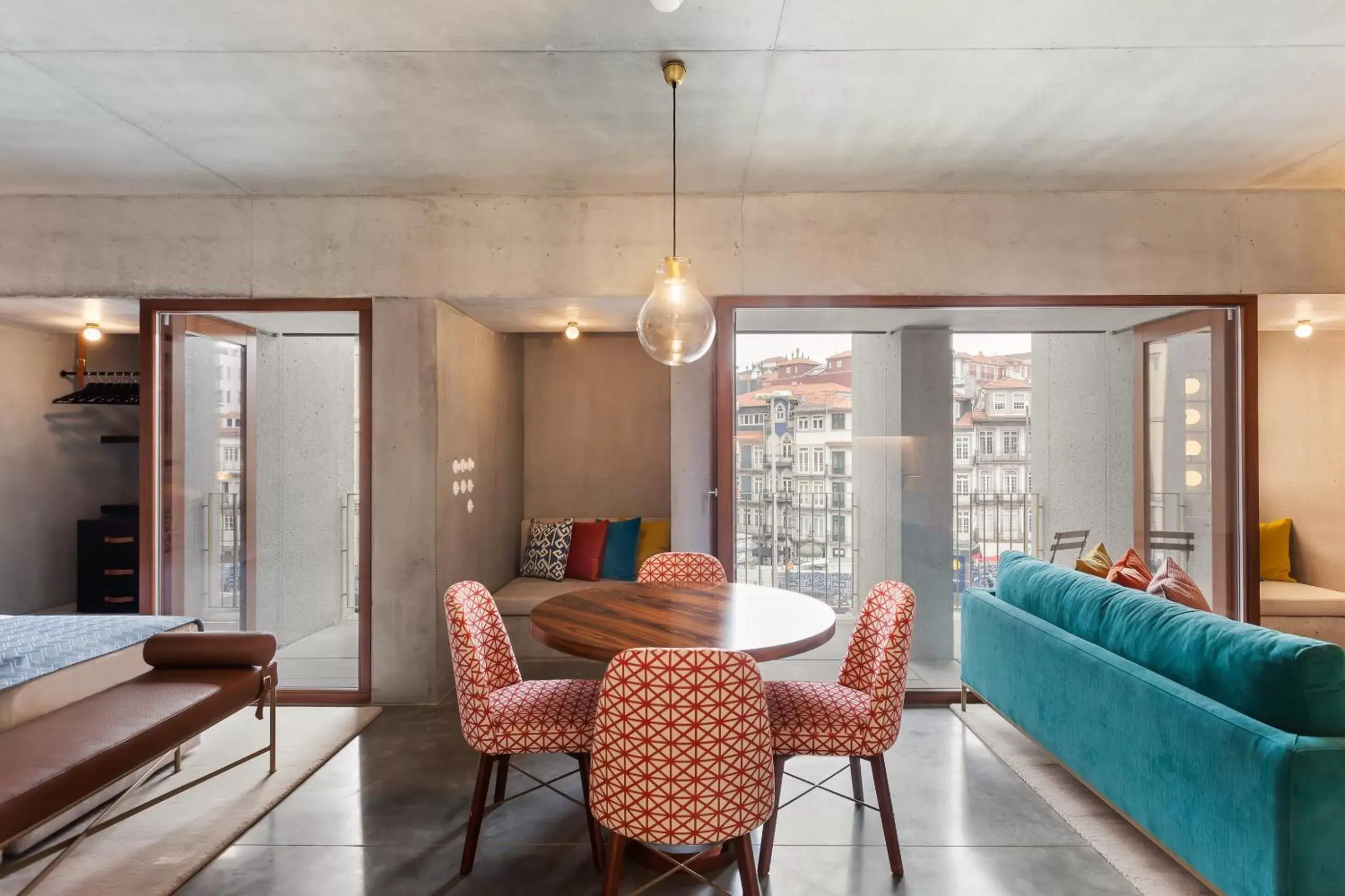 Balcony/Terrace, Seating Area in S.Bento Residences