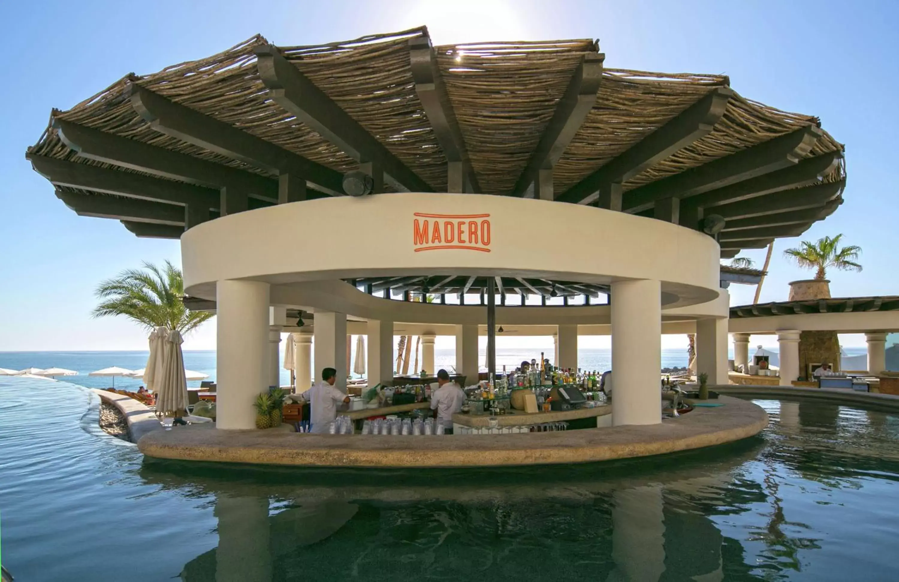 Lounge or bar in Hilton Grand Vacations Club La Pacifica Los Cabos