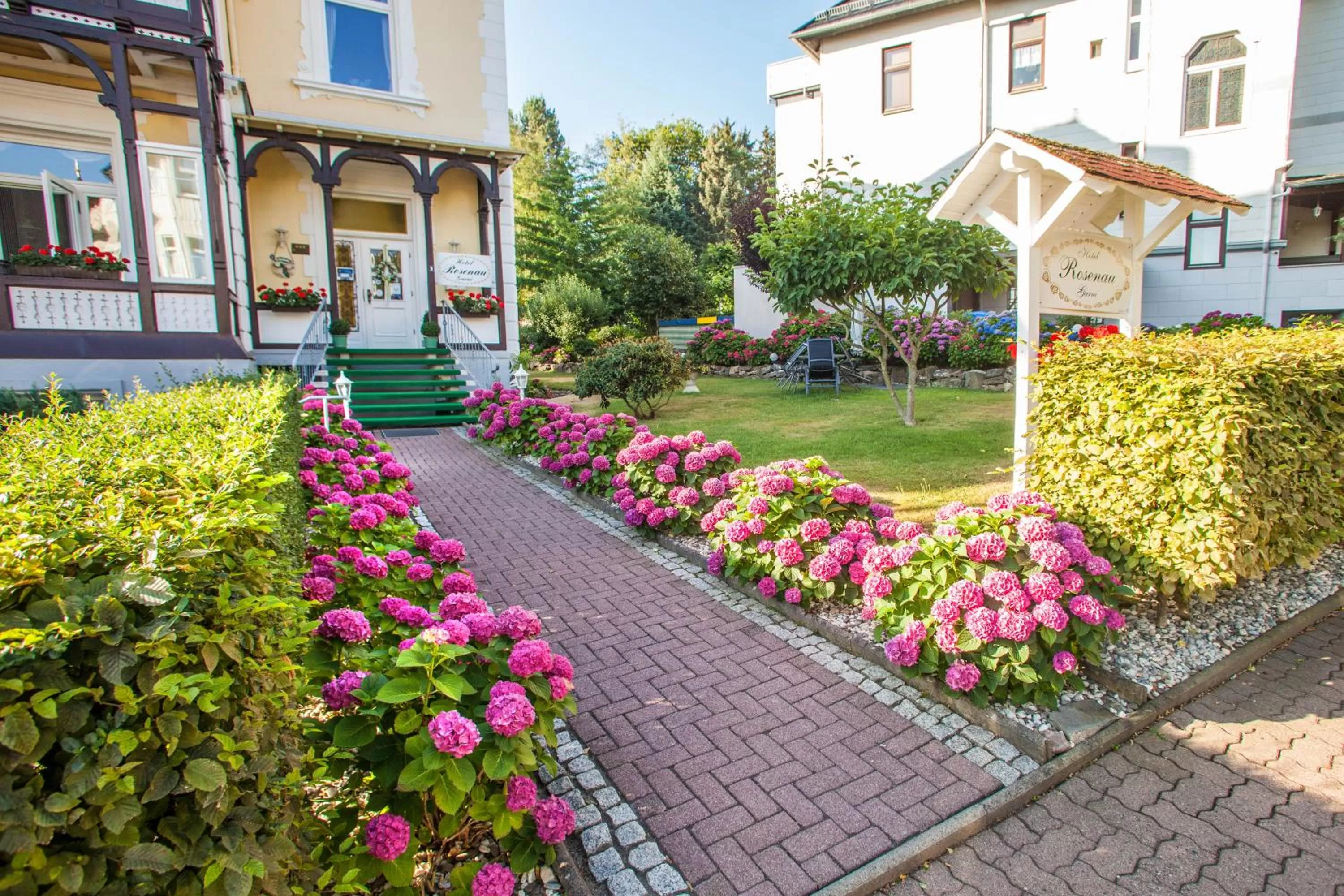 Garden in Hotel Rosenau