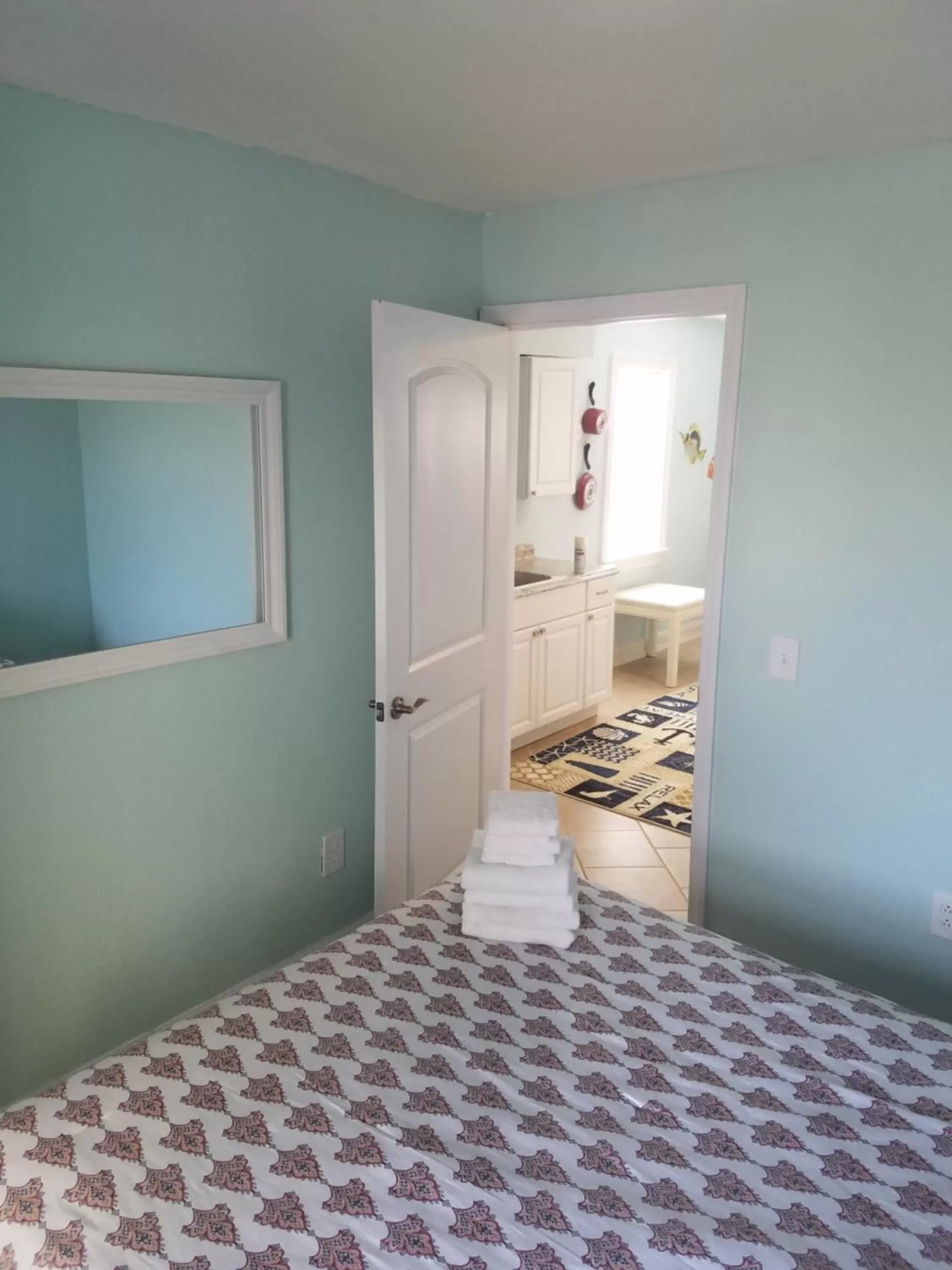 Bedroom, Bed in Pierhouse Bed & Breakfast Bedroom, Bed in Pierhouse Bed & Breakfast