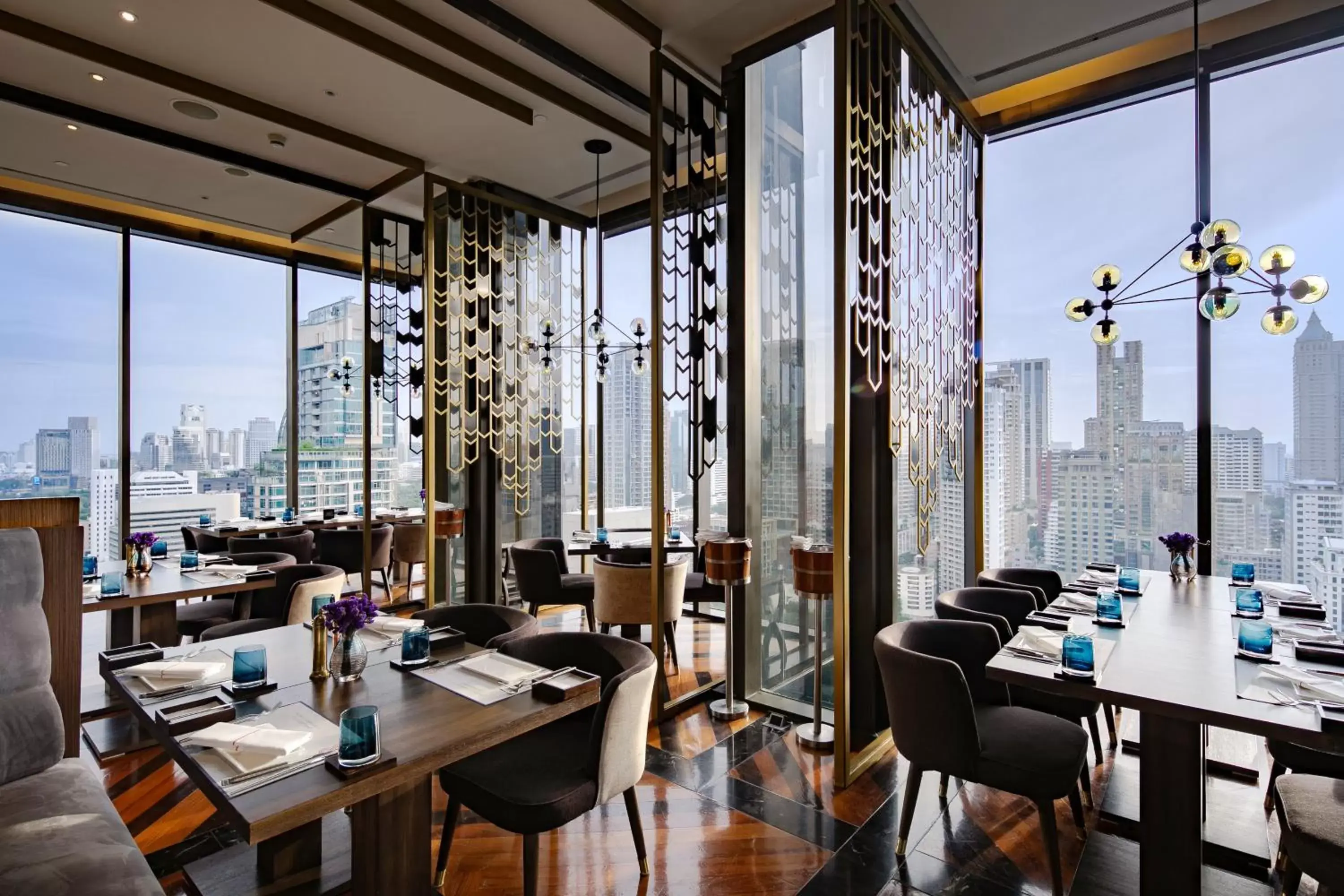 Restaurant/Places to Eat in Hotel Indigo Bangkok Wireless Road, an IHG Hotel