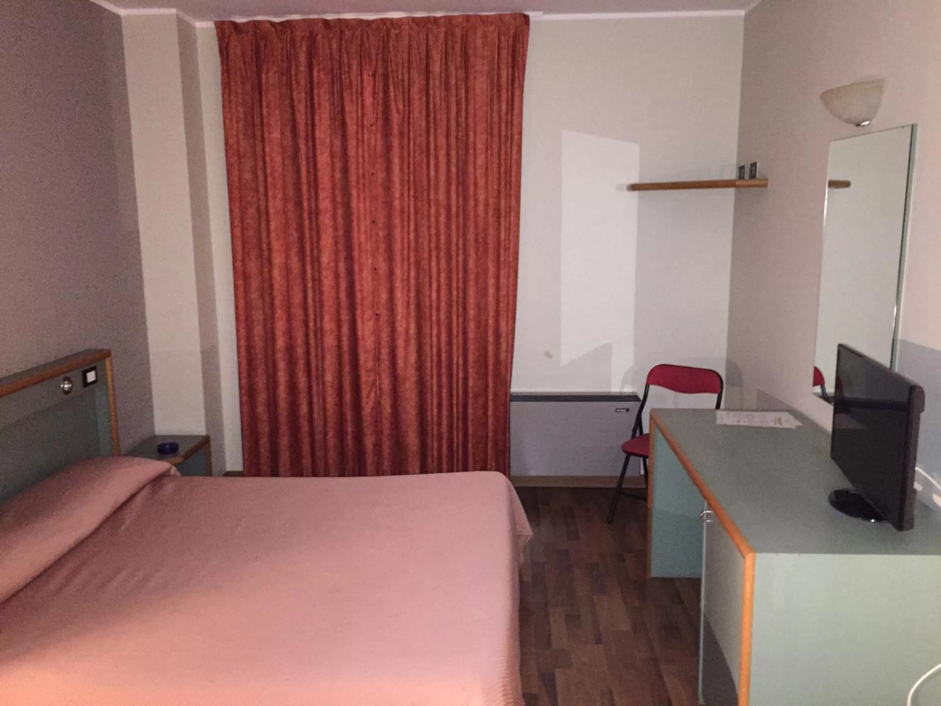 Double or Twin Room in Orzihotel