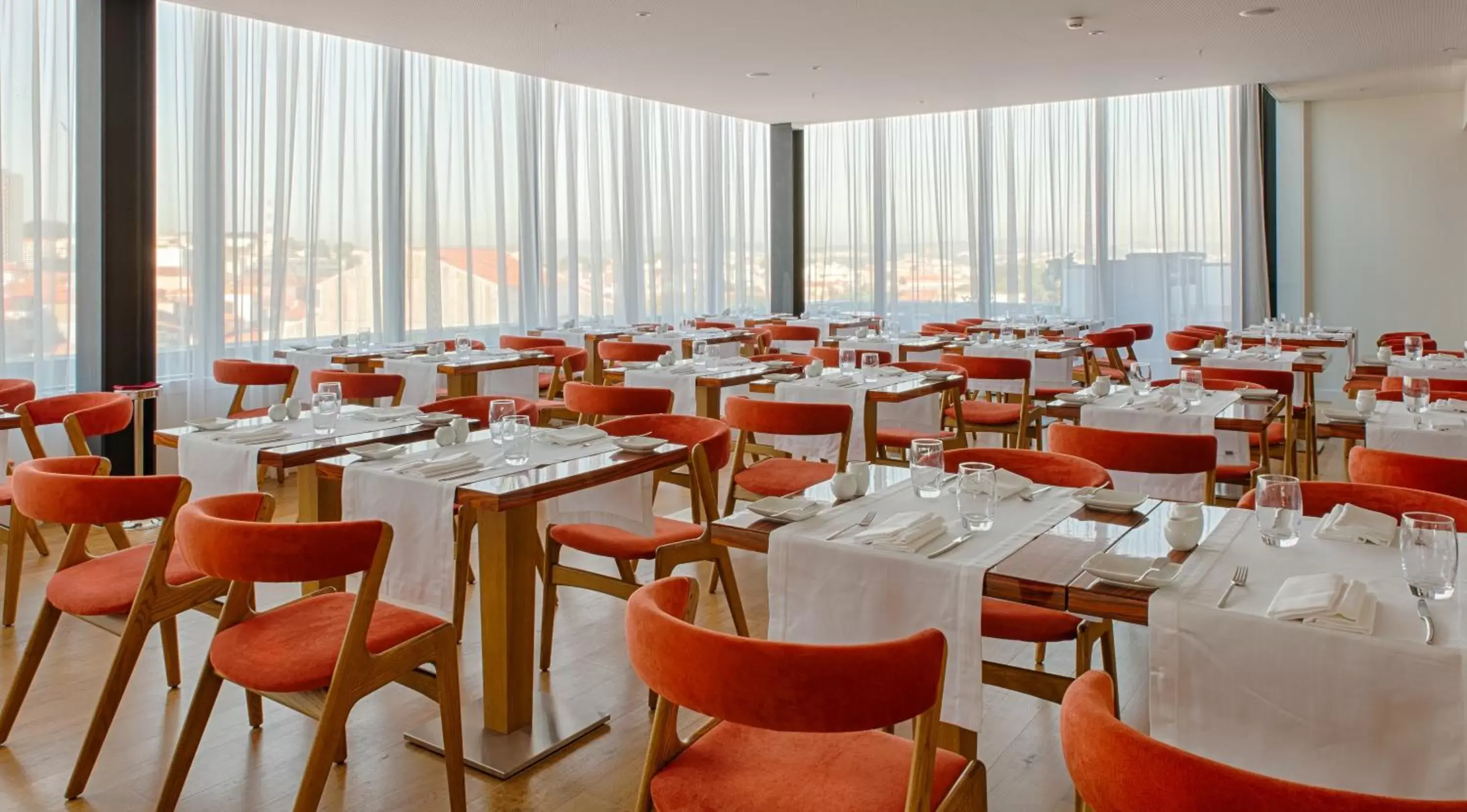 Breakfast, Restaurant/Places to Eat in Hotel Premium Porto Downtown