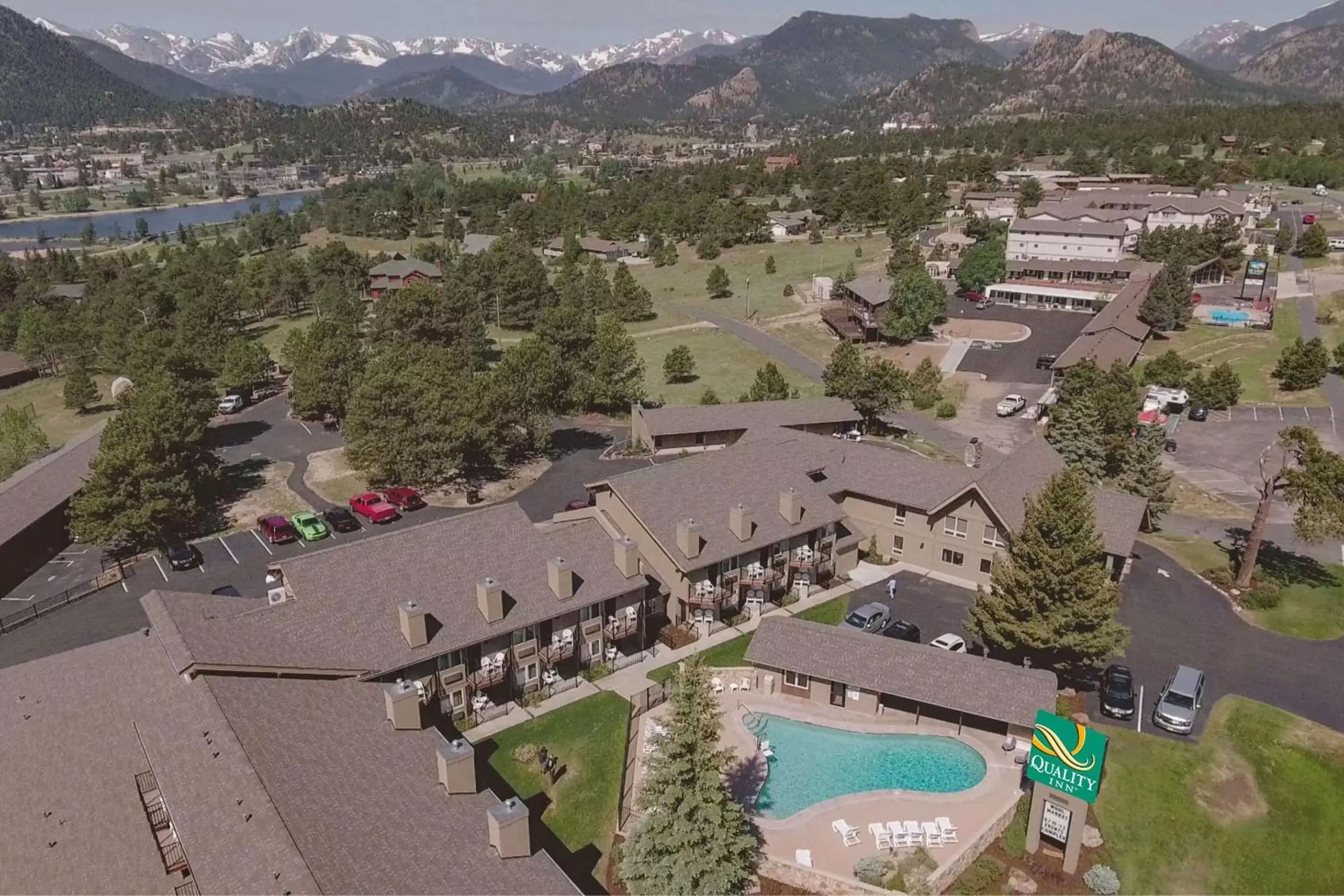 Property building, Bird's-eye View in Quality Inn near Rocky Mountain National Park