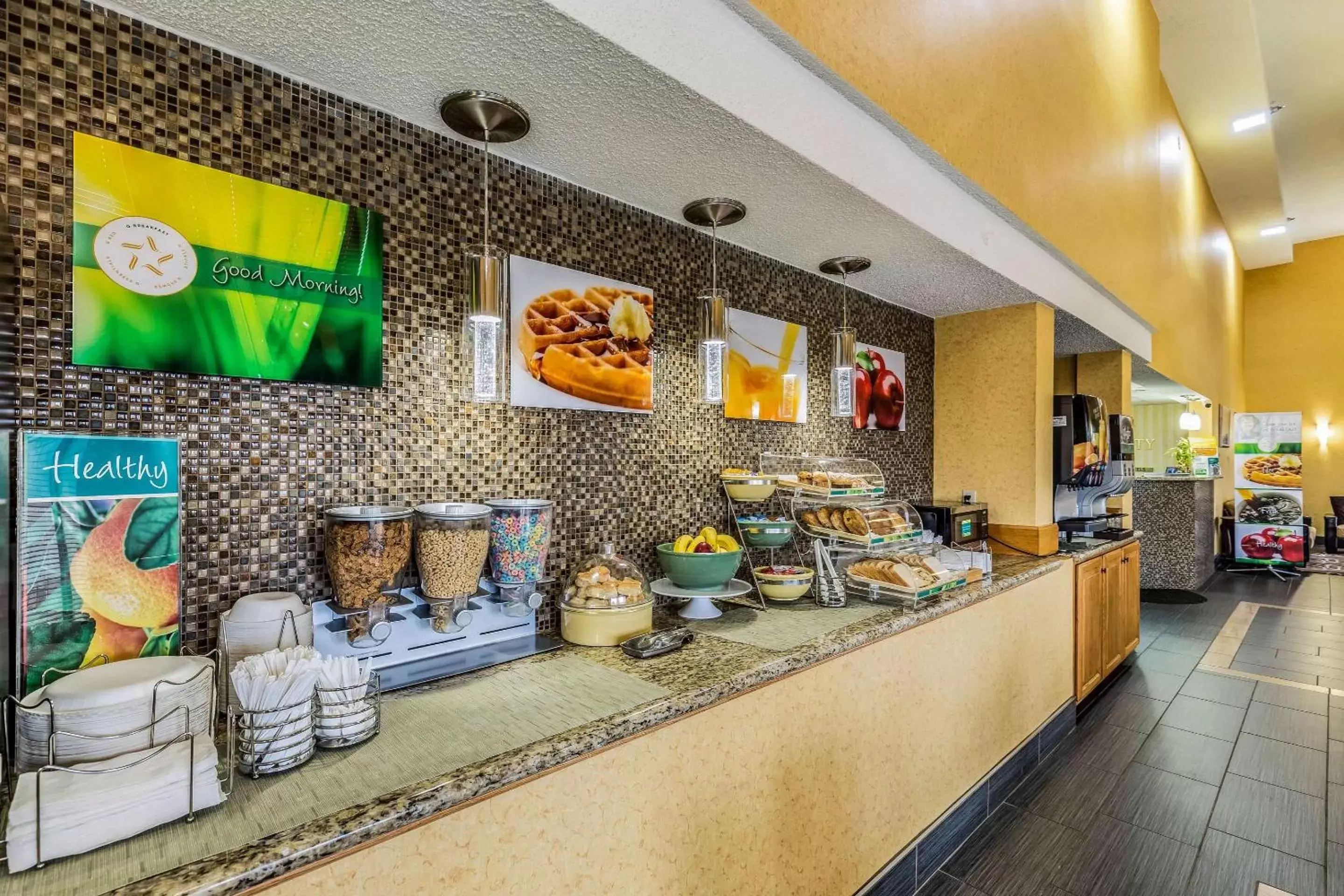 Restaurant/places to eat in Quality Inn Restaurant/places to eat in Quality Inn