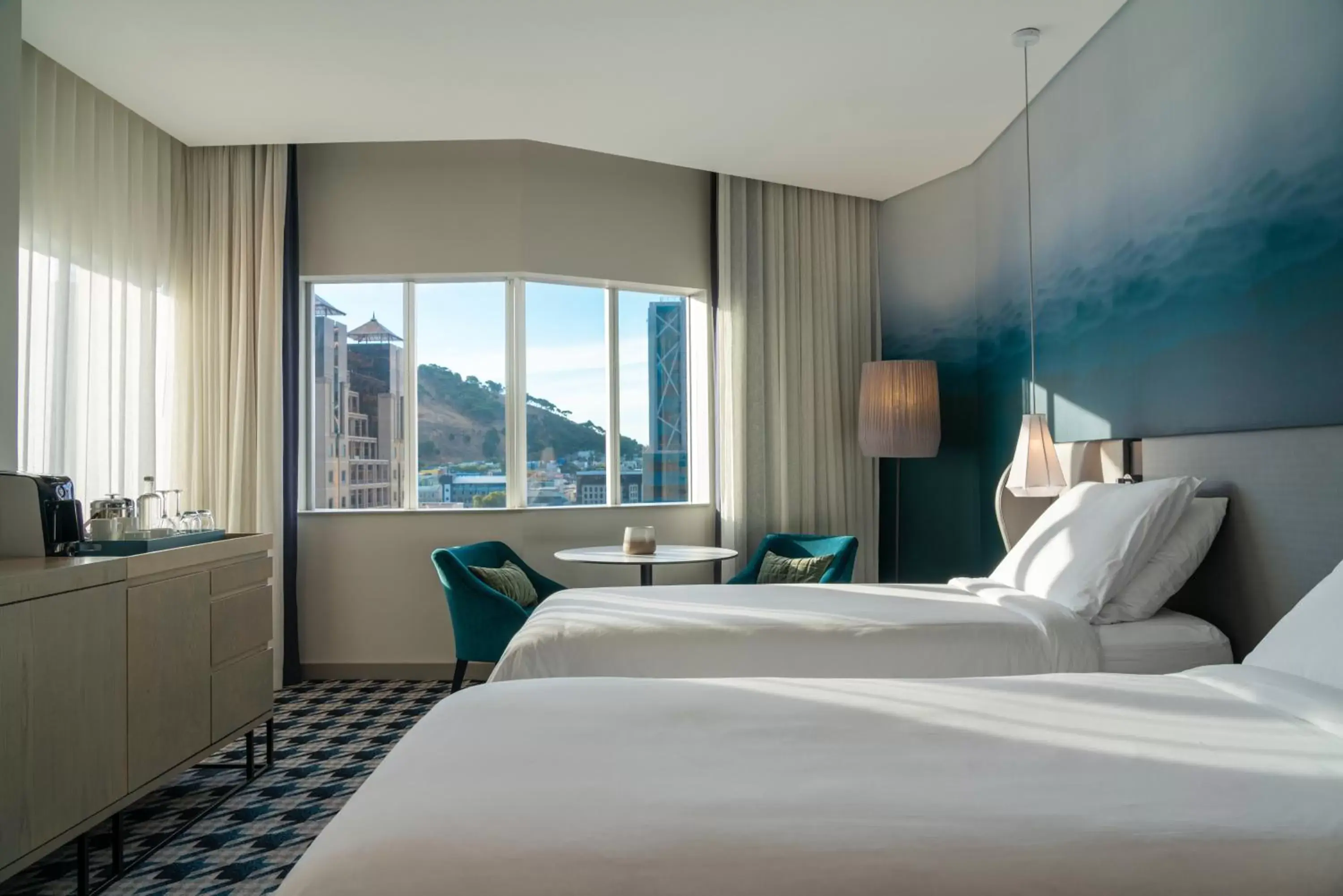 Photo of the whole room, Bed in Pullman Cape Town City Centre