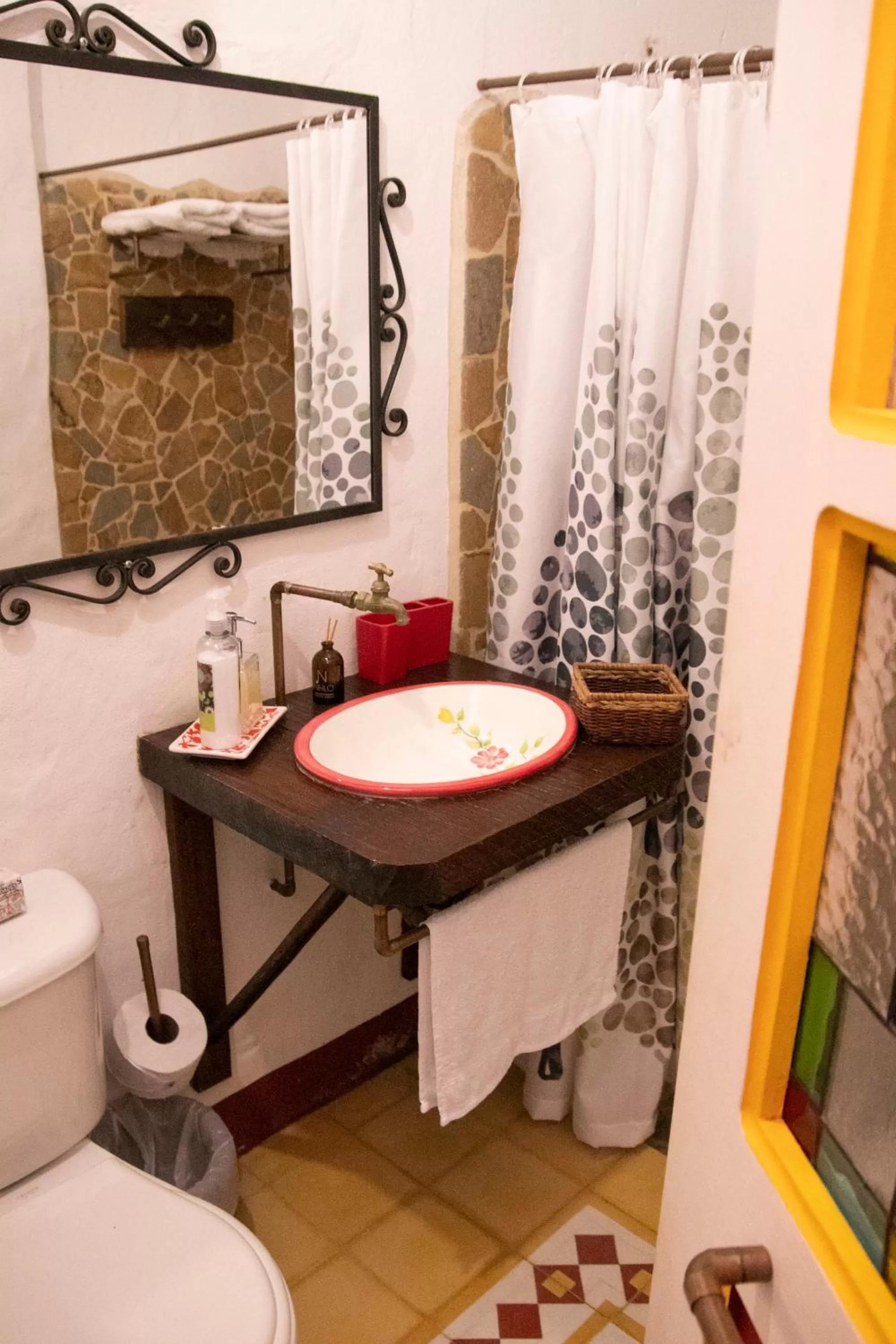 Bathroom in El Despertar Hotel