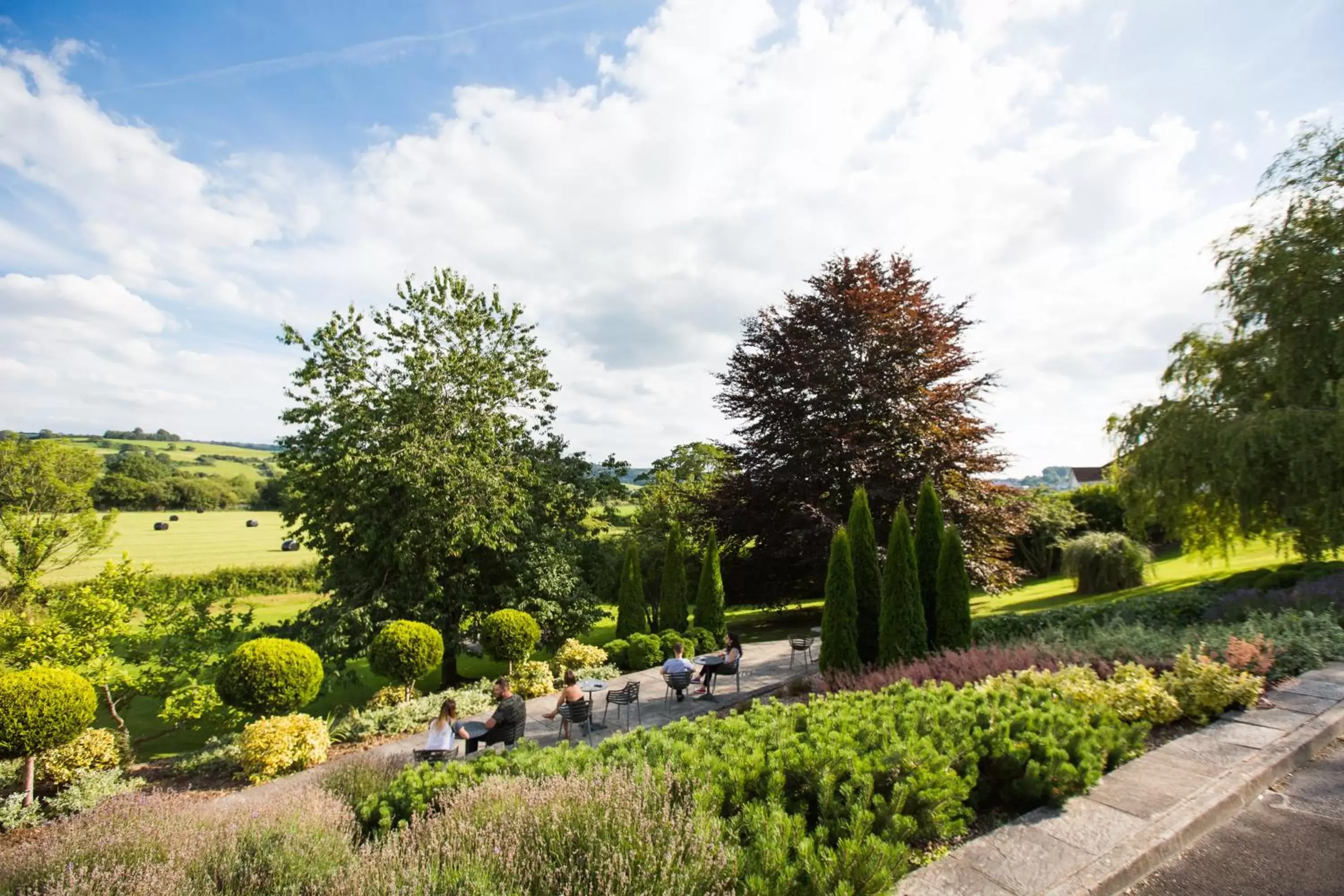 Garden view, Garden in The Plough Inn