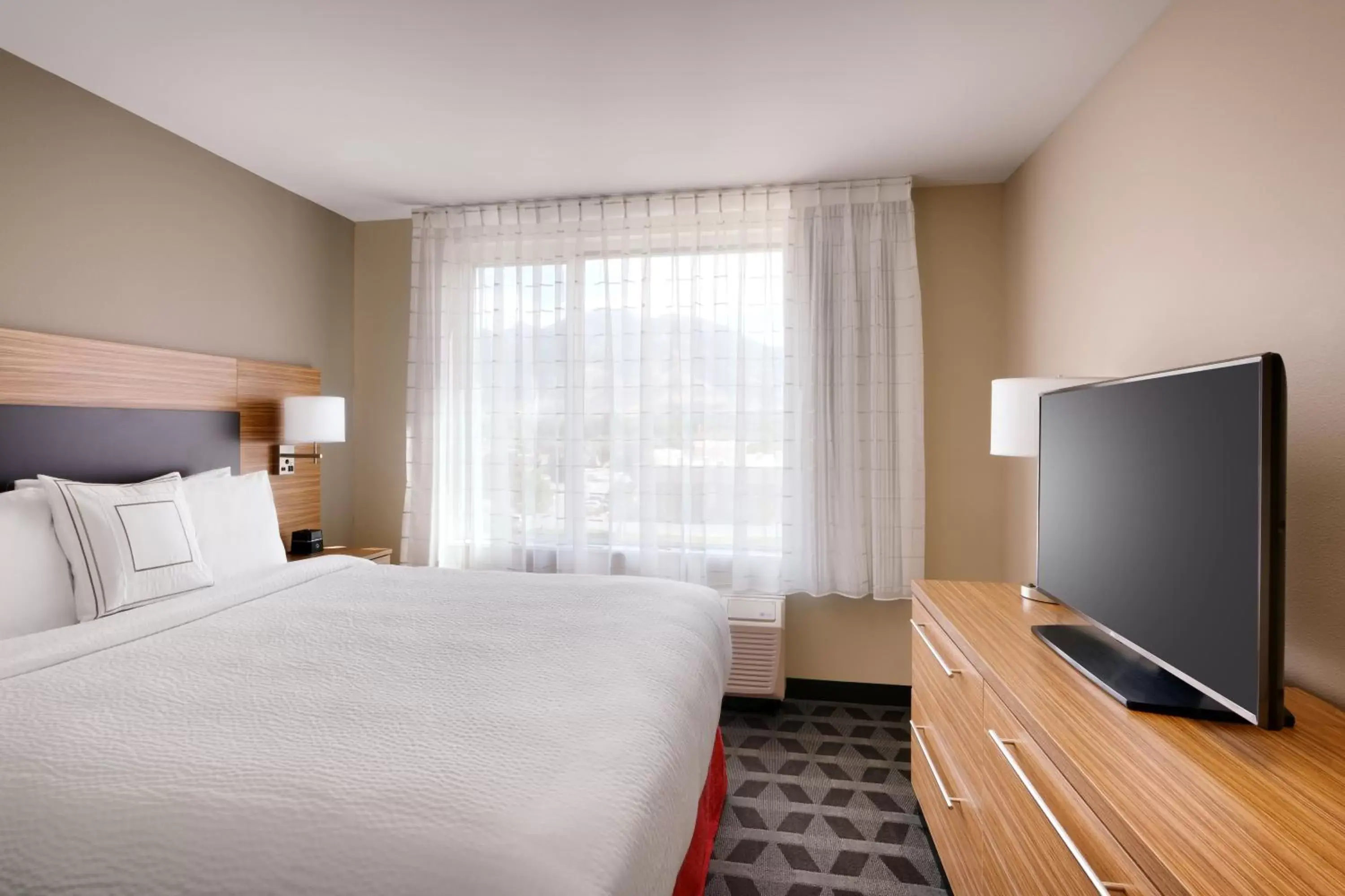 TV/Entertainment Center in TownePlace Suites by Marriott Salt Lake City Draper