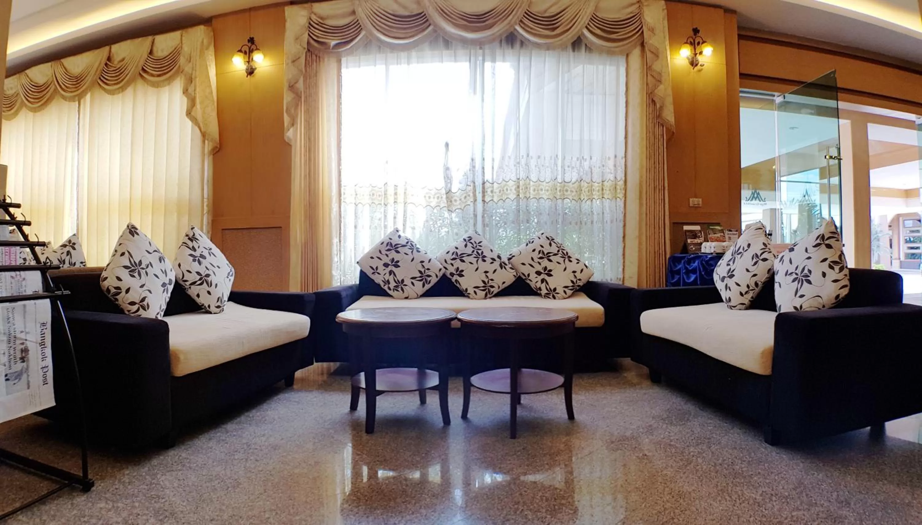 Lobby or reception, Bed in Major Grand Hotel