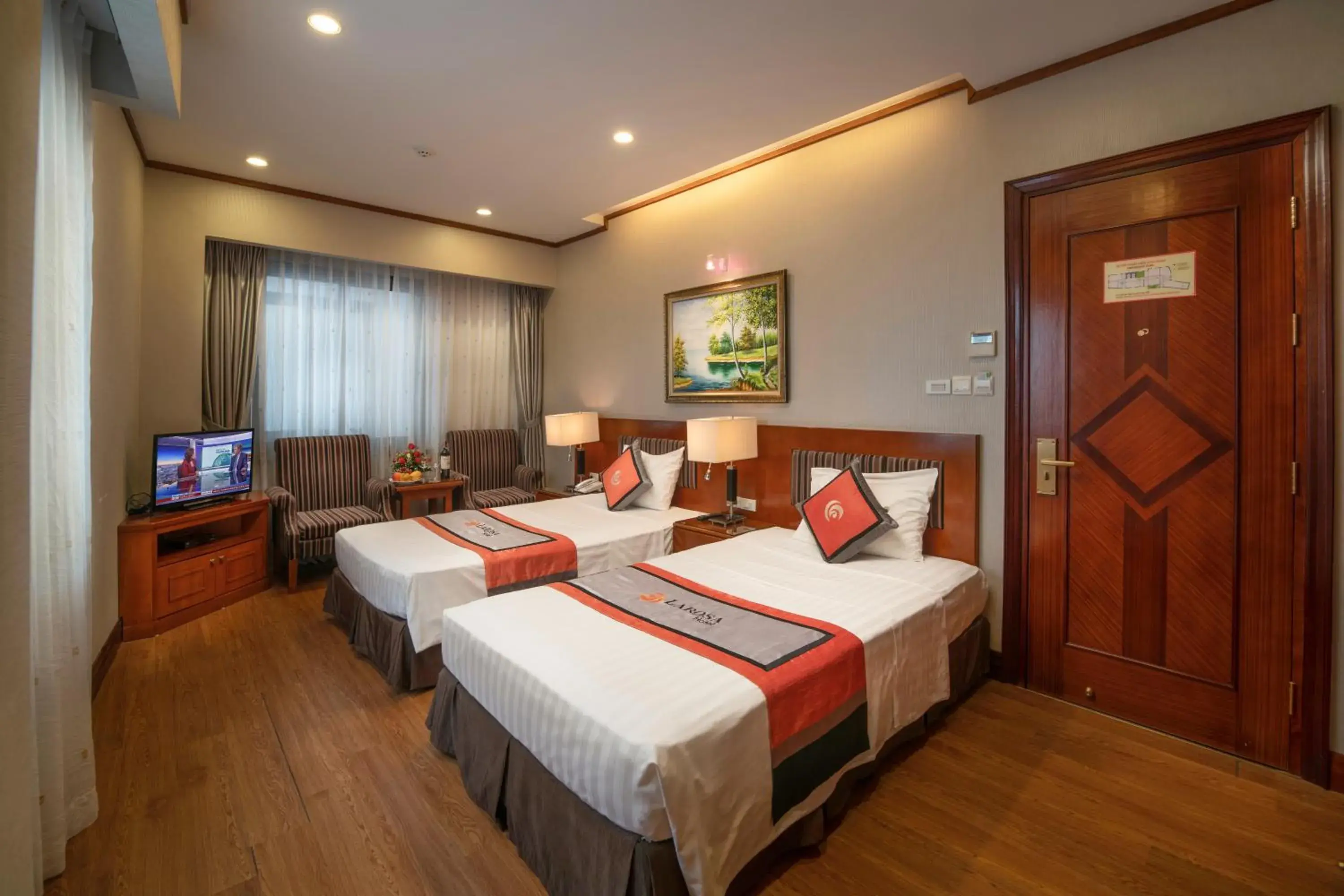 Photo of the whole room, Bed in Hanoi Larosa Hotel
