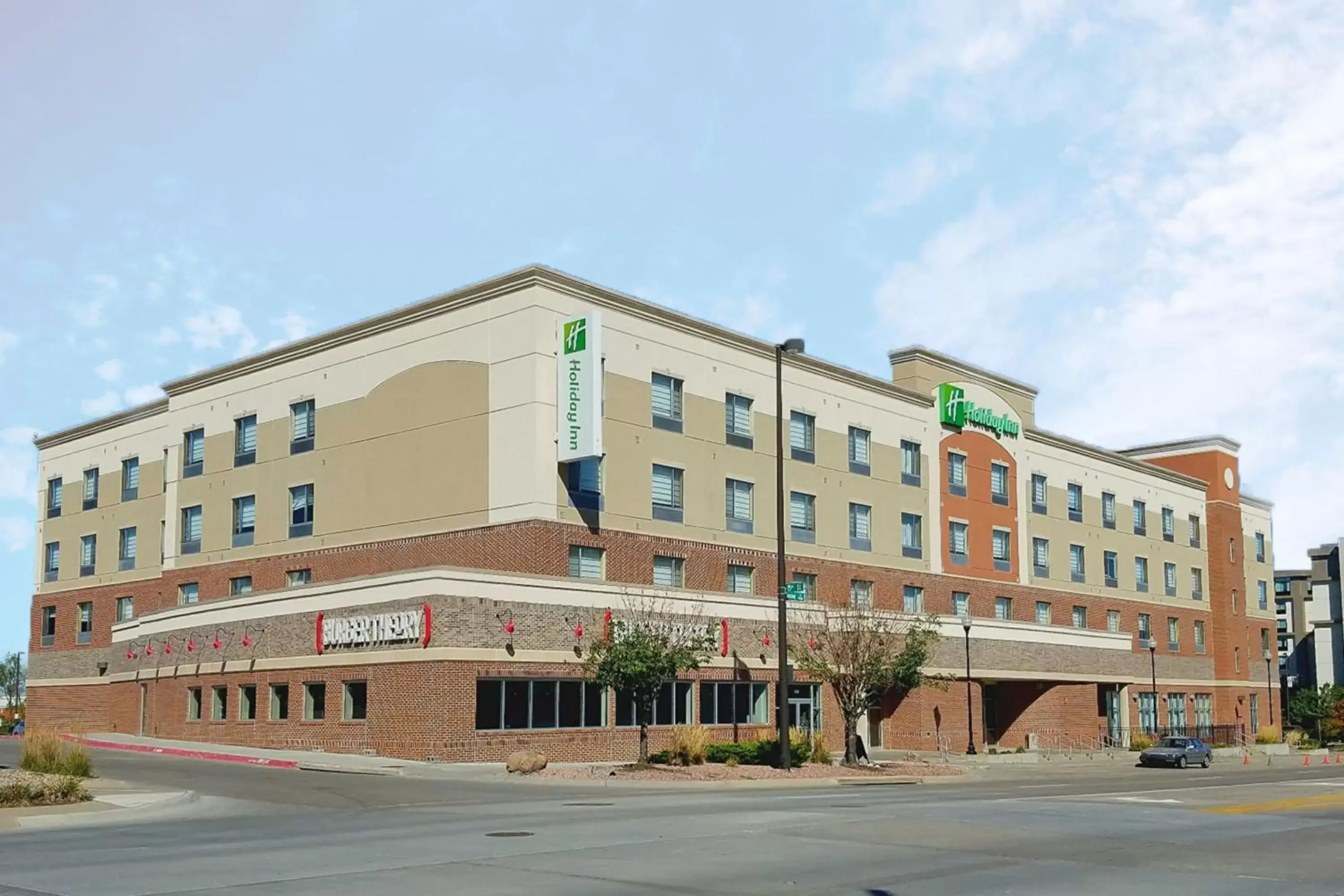 Property Building in Holiday Inn Omaha Downtown - Waterpark, an IHG Hotel