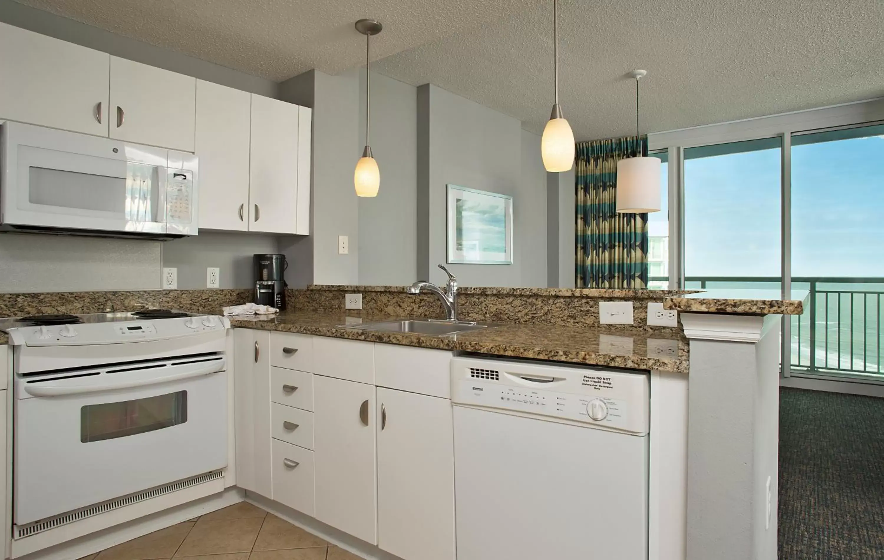 Kitchen or kitchenette in Avista Resort