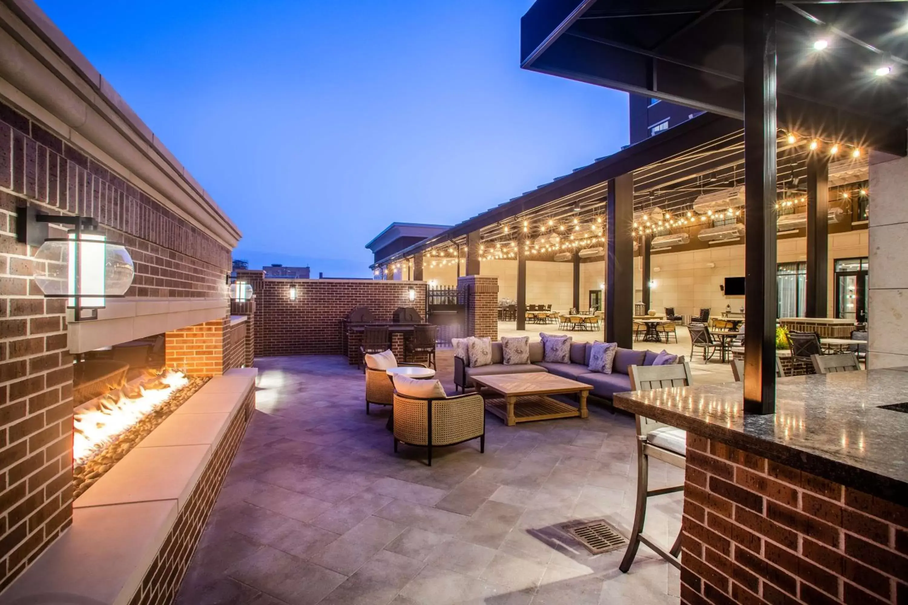 Patio, Restaurant/Places to Eat in Homewood Suites By Hilton Salina/Downtown, Ks