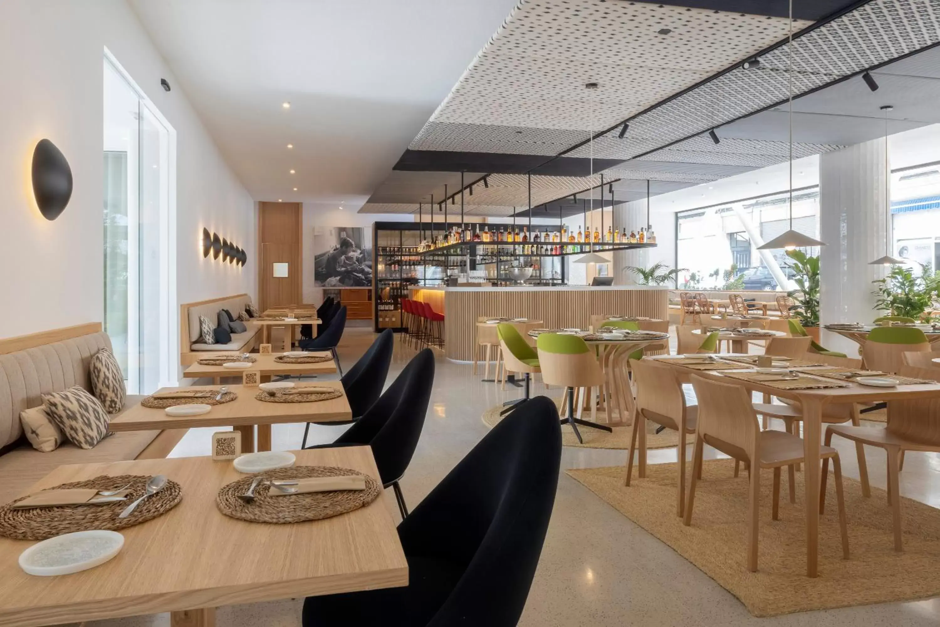 Restaurant/Places to Eat in HM Palma Blanc