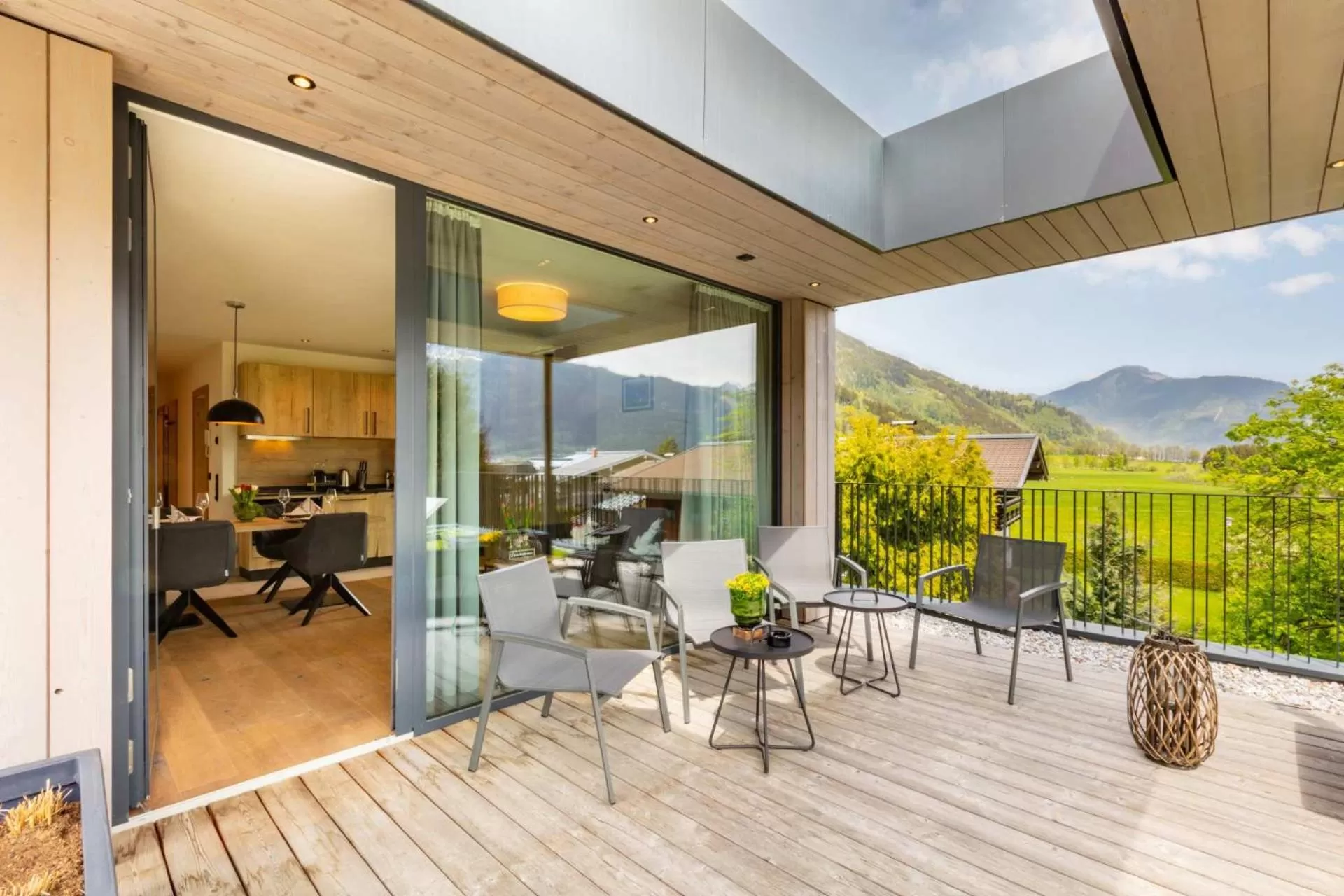 Balcony/Terrace in Emma Deluxe Aparthotel direkt beim Skibus