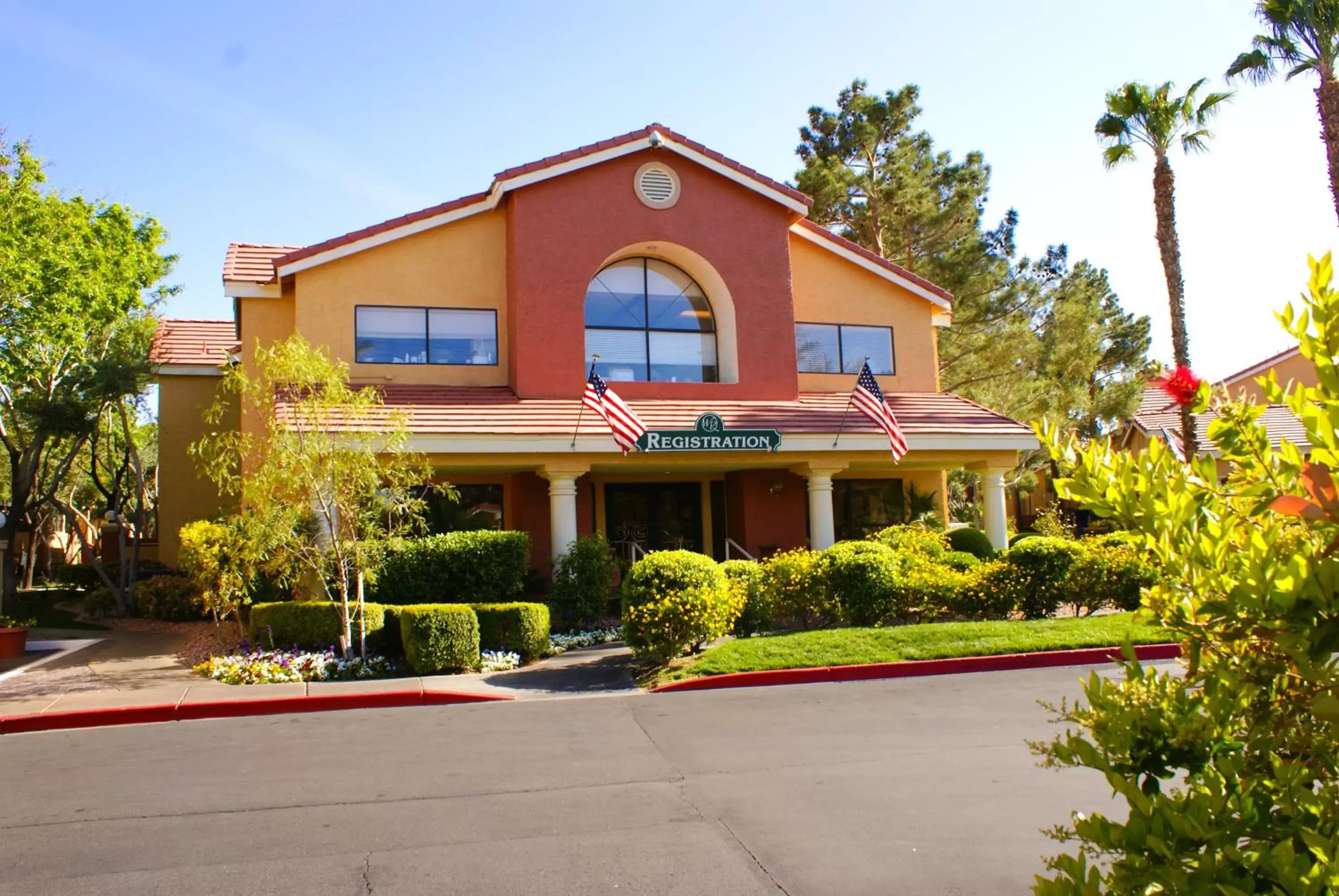 Facade/entrance, Property Building in Westgate Flamingo Bay Resort