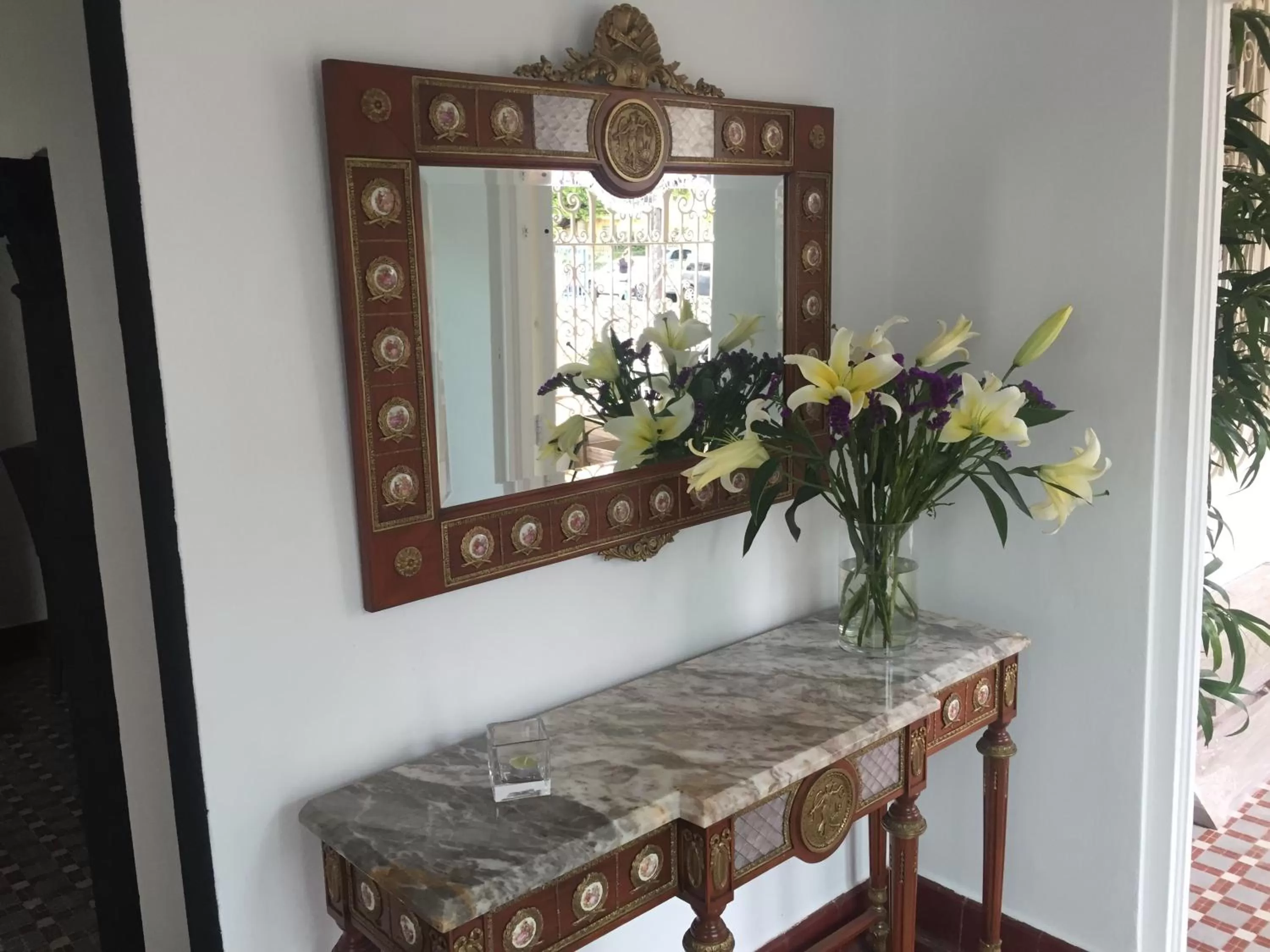 Decorative detail, Dining Area in Casa Isabel B&B