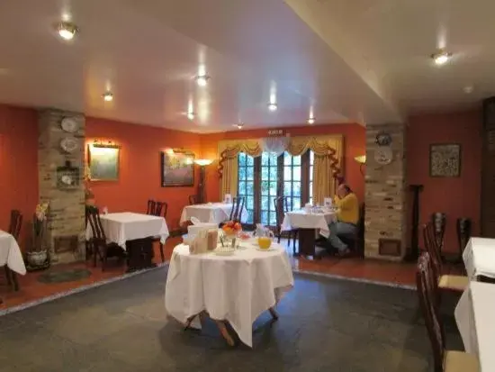 Dining area, Restaurant/Places to Eat in Cross Keys Hotel Chatteris