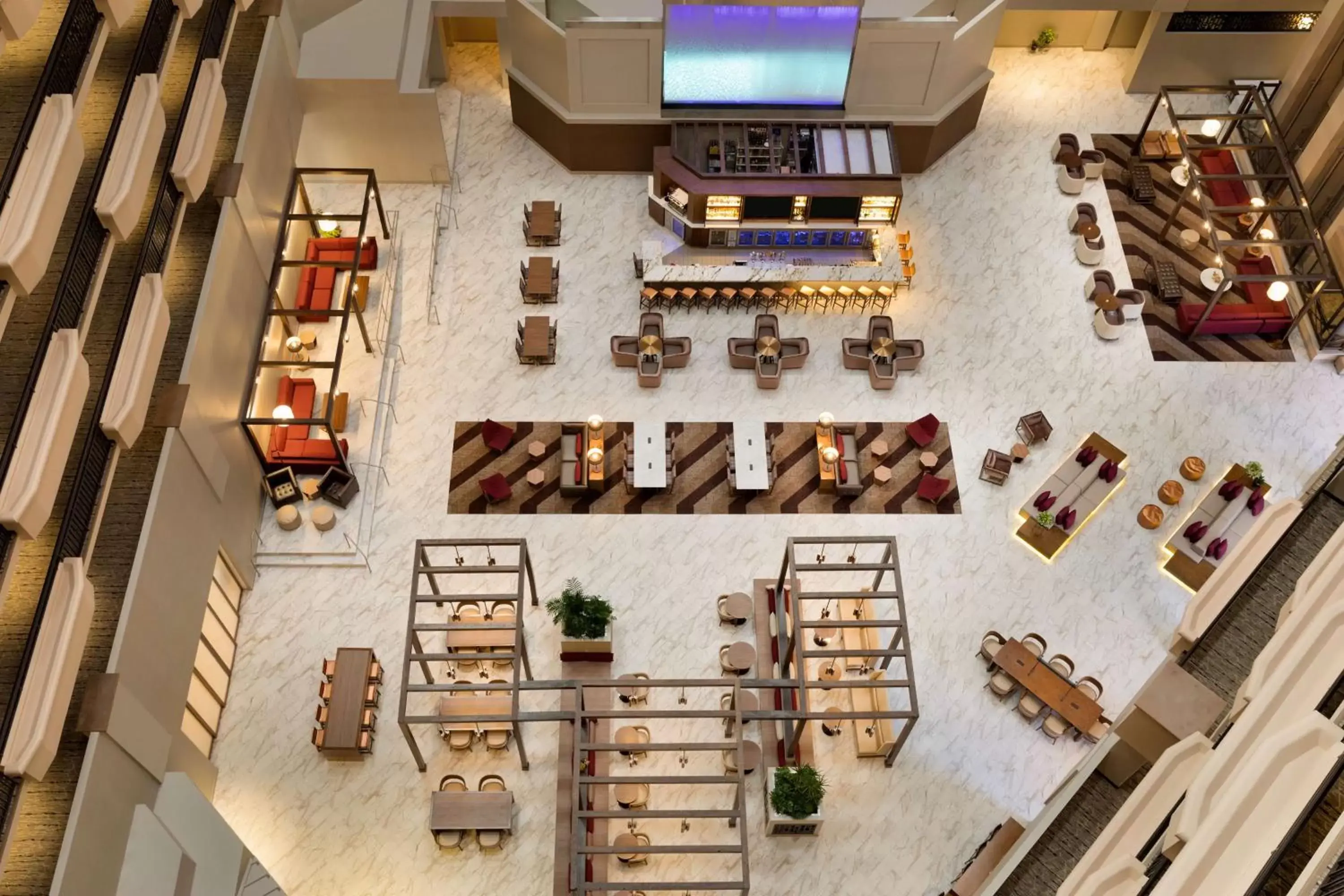 Lounge or bar in Embassy Suites by Hilton Phoenix Downtown North