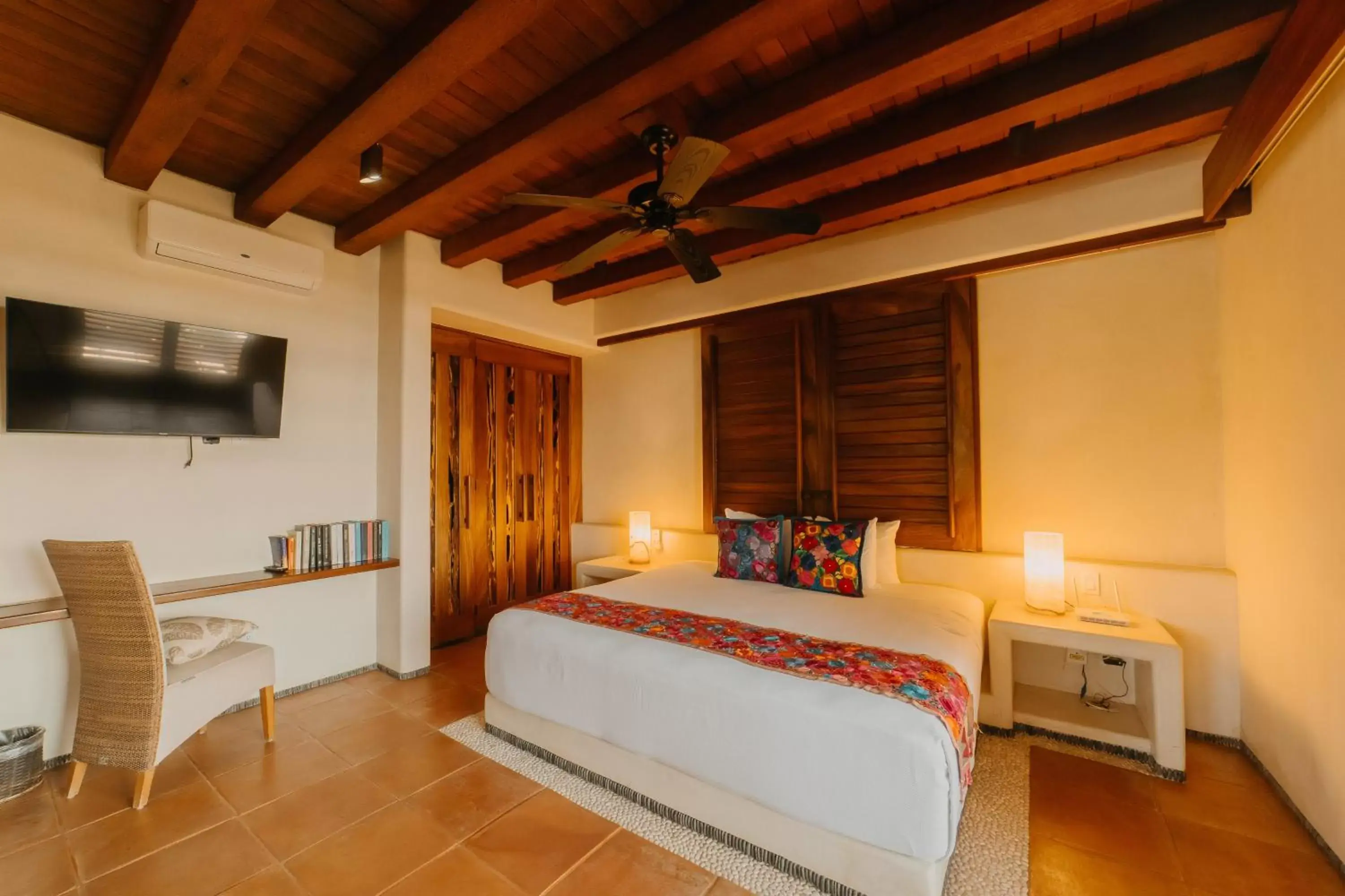 Bed in Las Palmas Luxury Villas