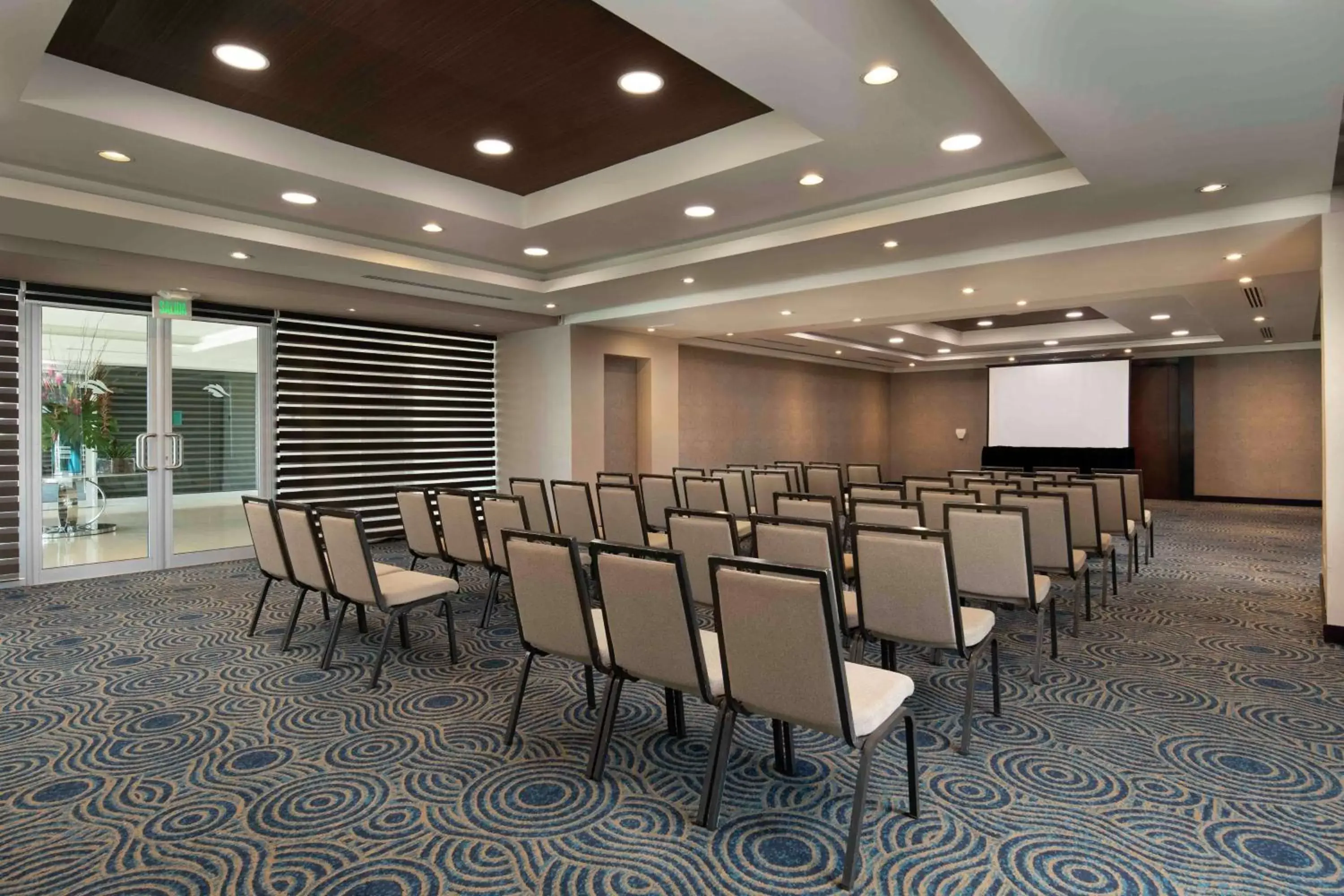 Meeting/conference room in Embassy Suites by Hilton Santo Domingo