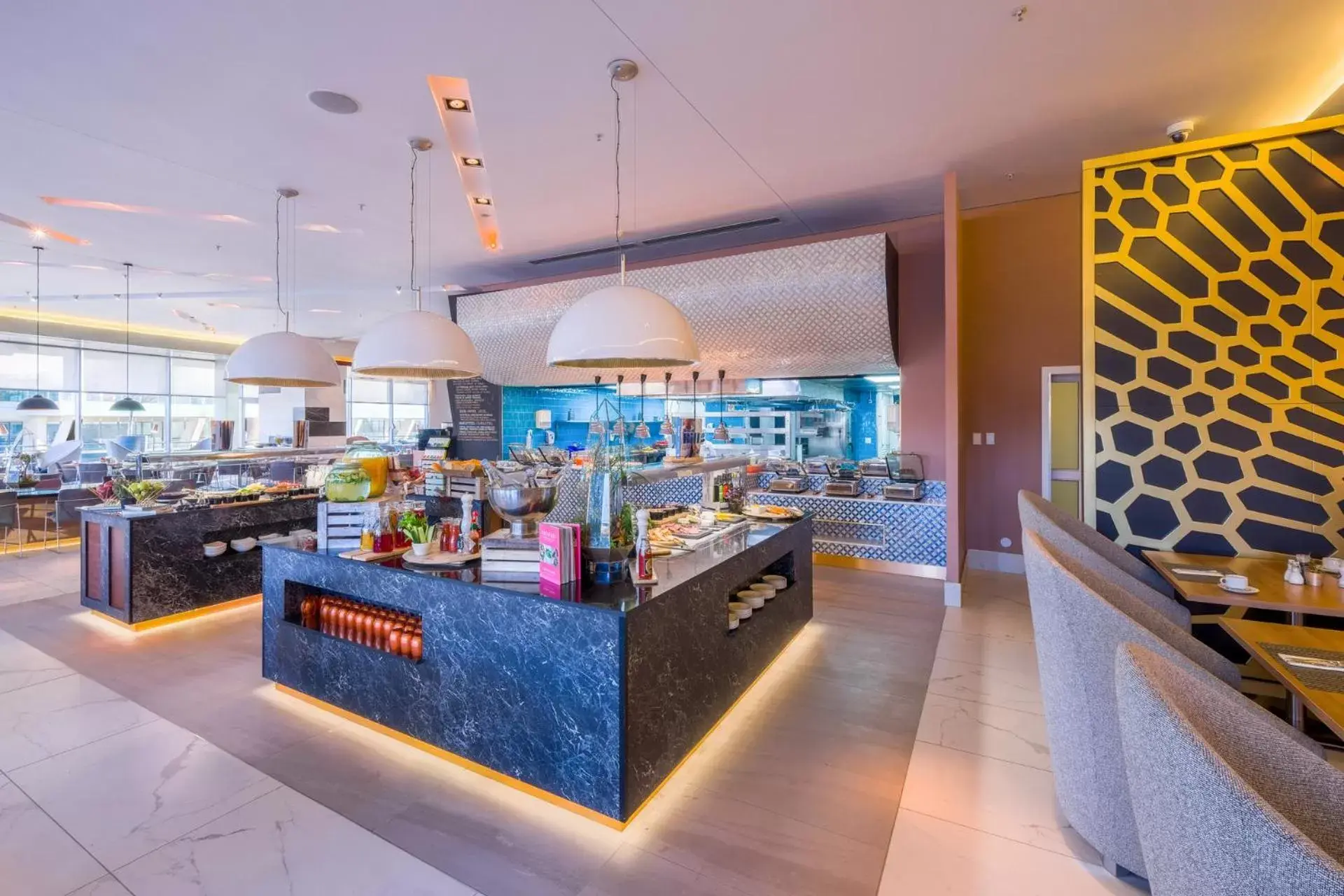 Restaurant/places to eat in Radisson Blu Gautrain Hotel, Sandton Johannesburg Restaurant/places to eat in Radisson Blu Gautrain Hotel, Sandton Johannesburg