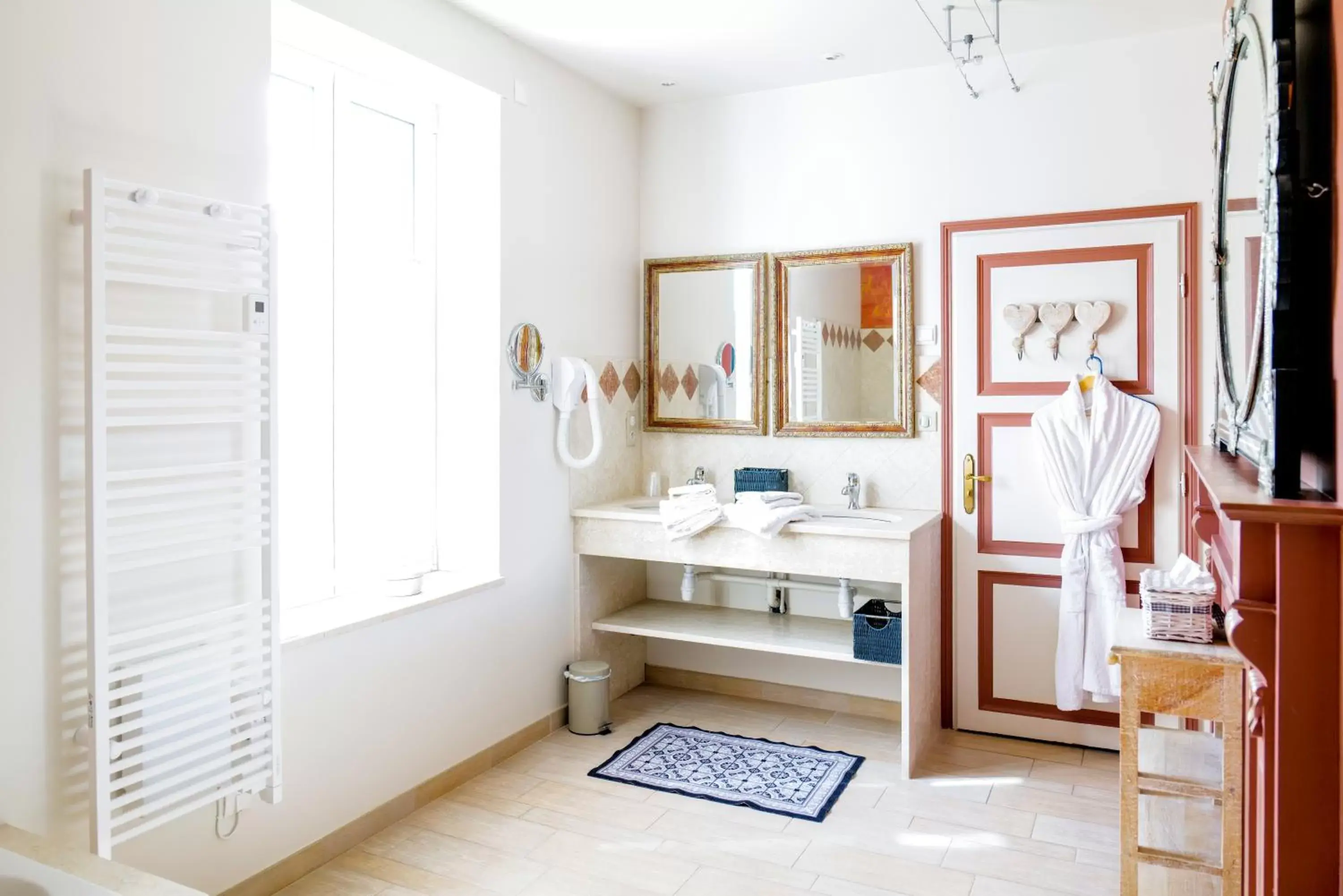 Bathroom in Champagne André Bergère