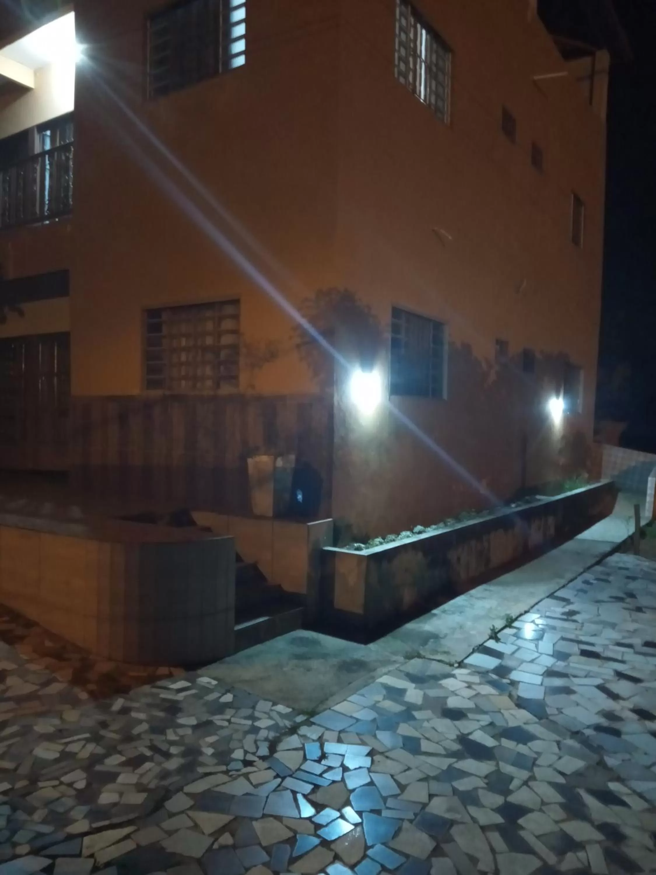 Facade/entrance in ApartHotel Família Meireles