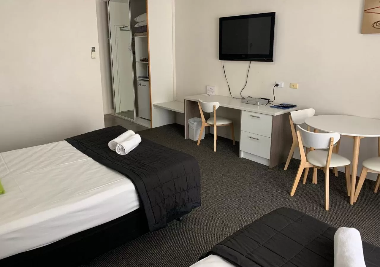 Bed in Outrigger Burleigh