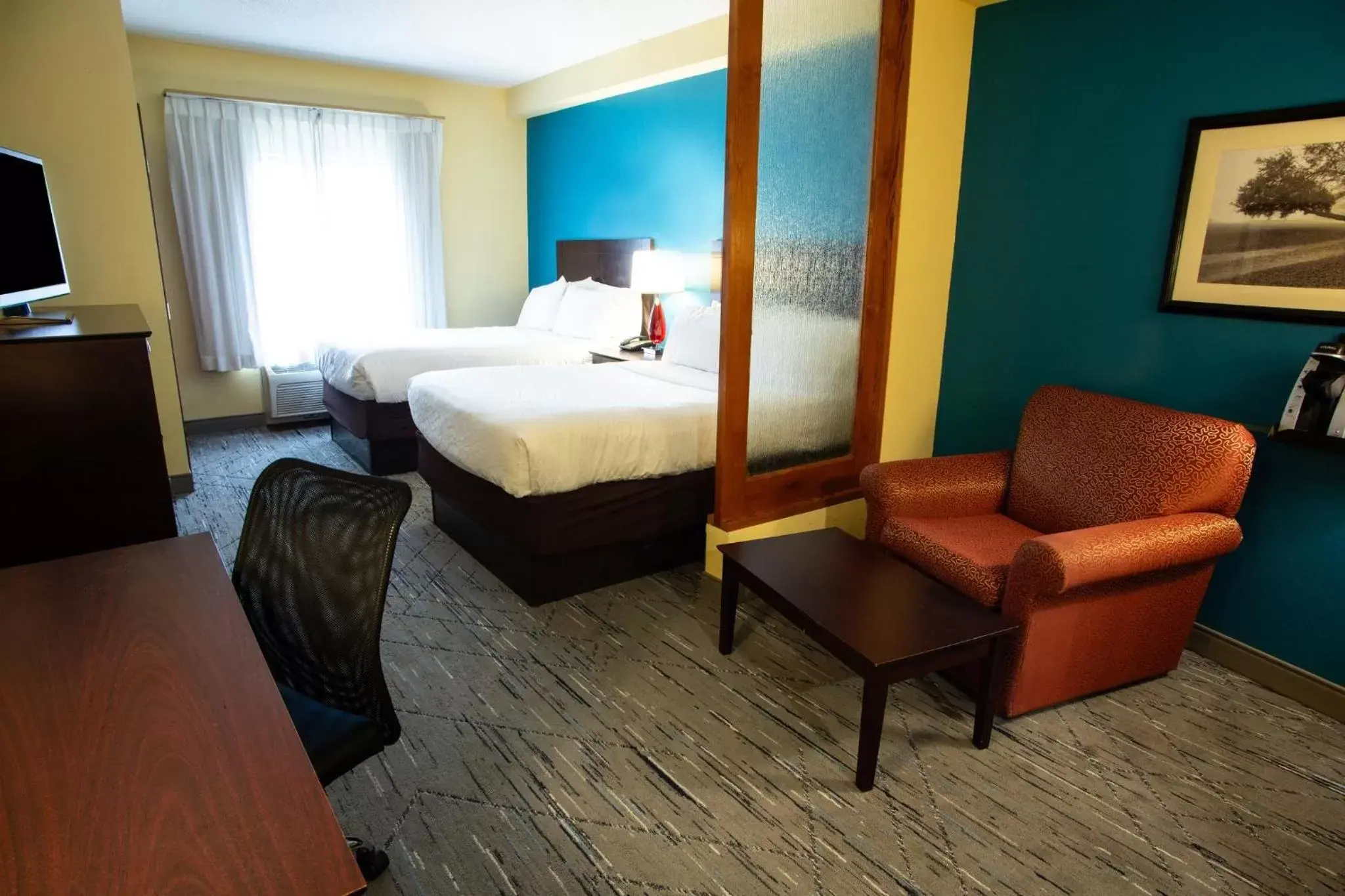 Photo of the whole room in Holiday Inn Express Harrisburg West, an IHG Hotel