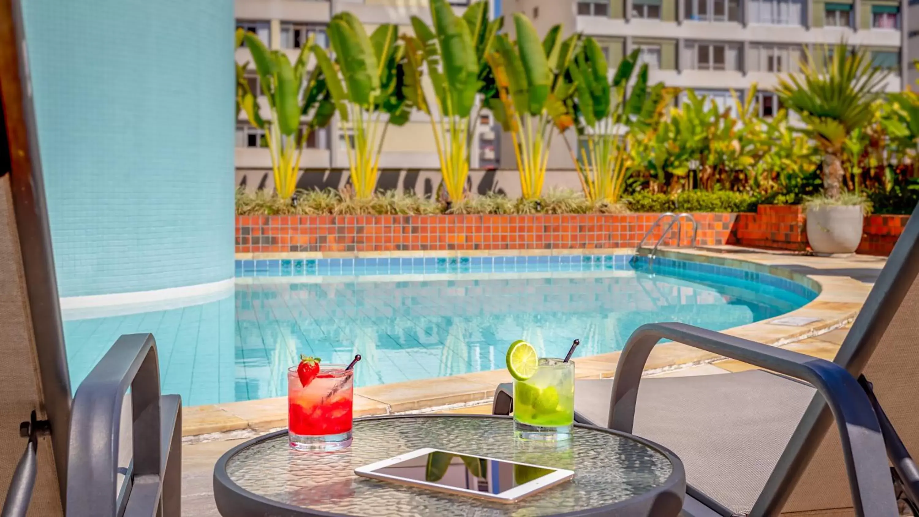 Swimming Pool in InterContinental São Paulo, an IHG Hotel