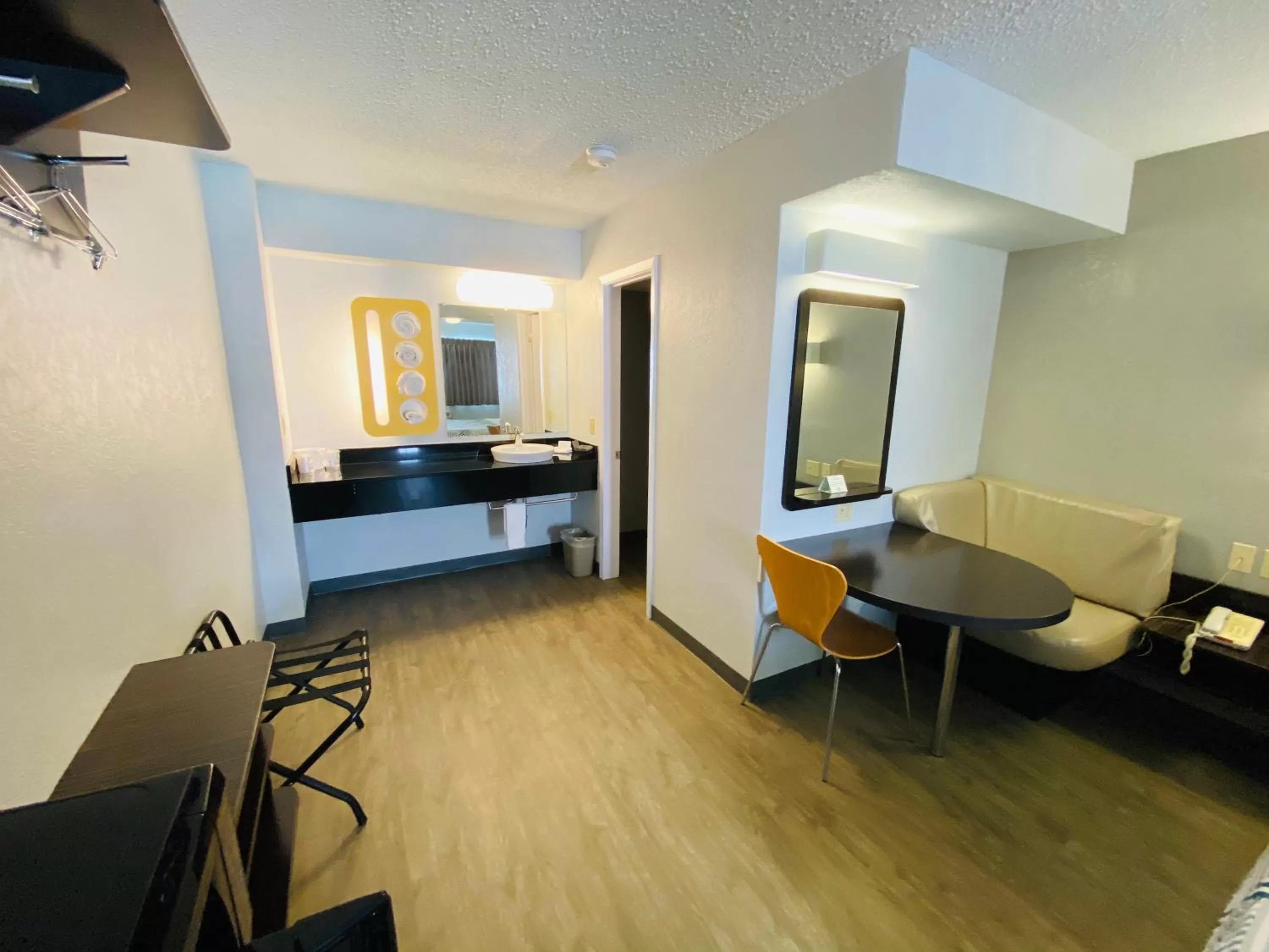 Seating area in Motel 6 Boerne TX