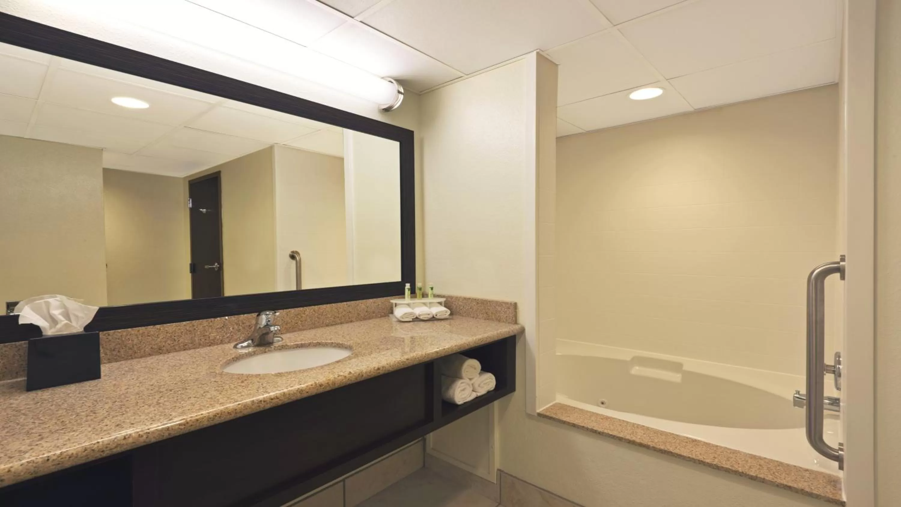 Bathroom in Holiday Inn Express Hotel & Suites Colby by IHG