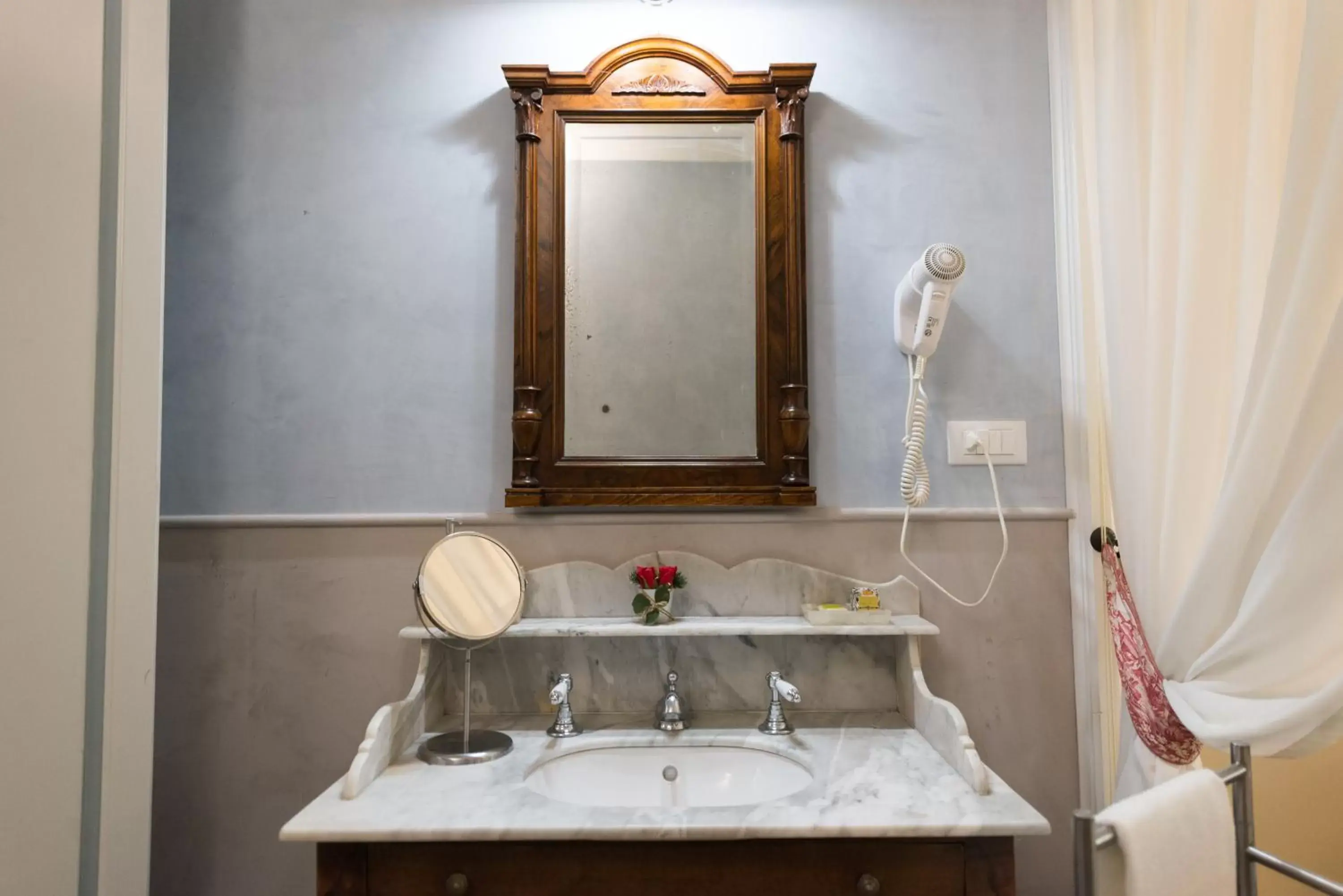 Bathroom in Corte dei Neri Residenza d'Epoca