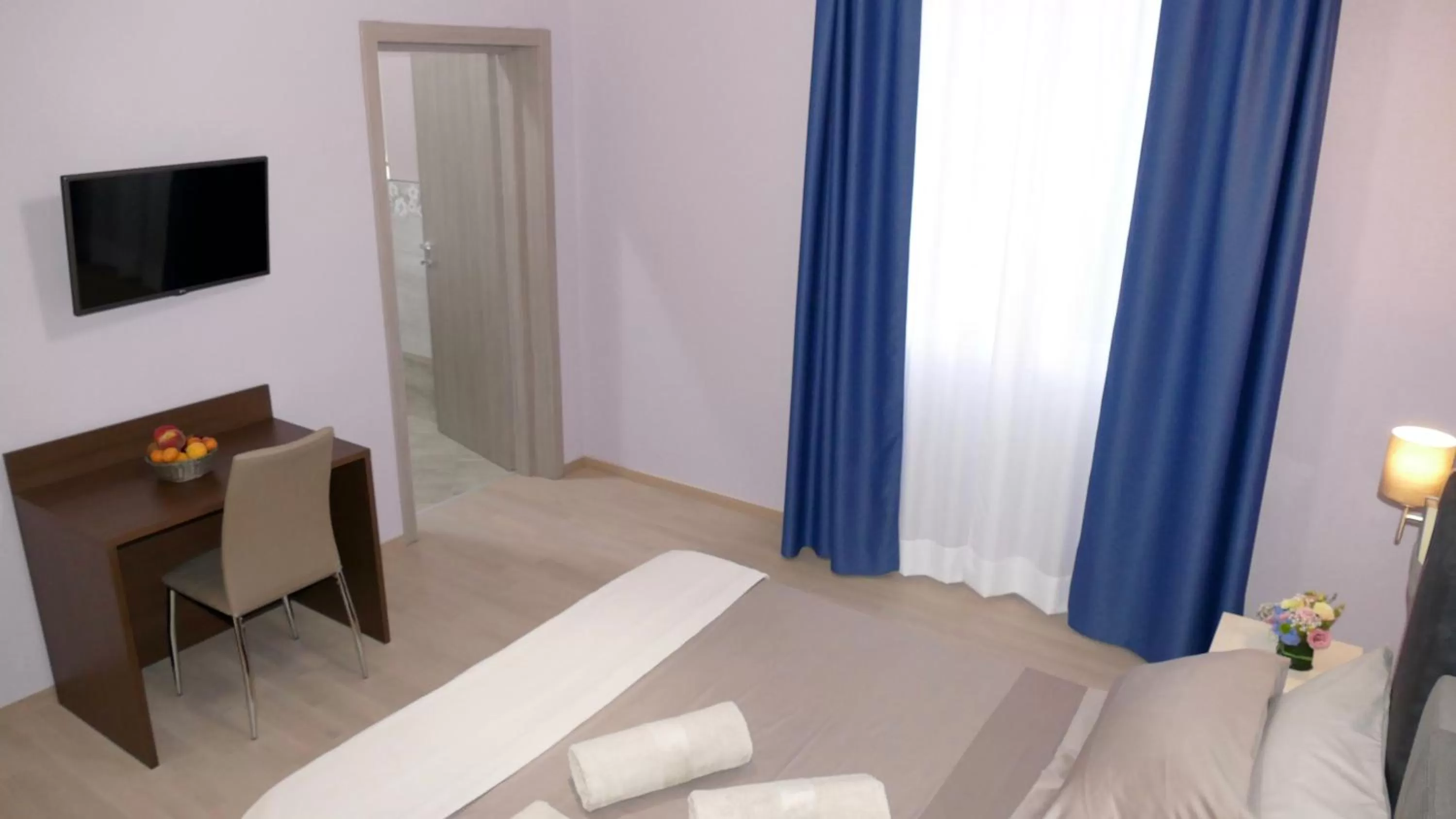 Photo of the whole room, Bed in Cairoli Exclusive Rooms & Suite