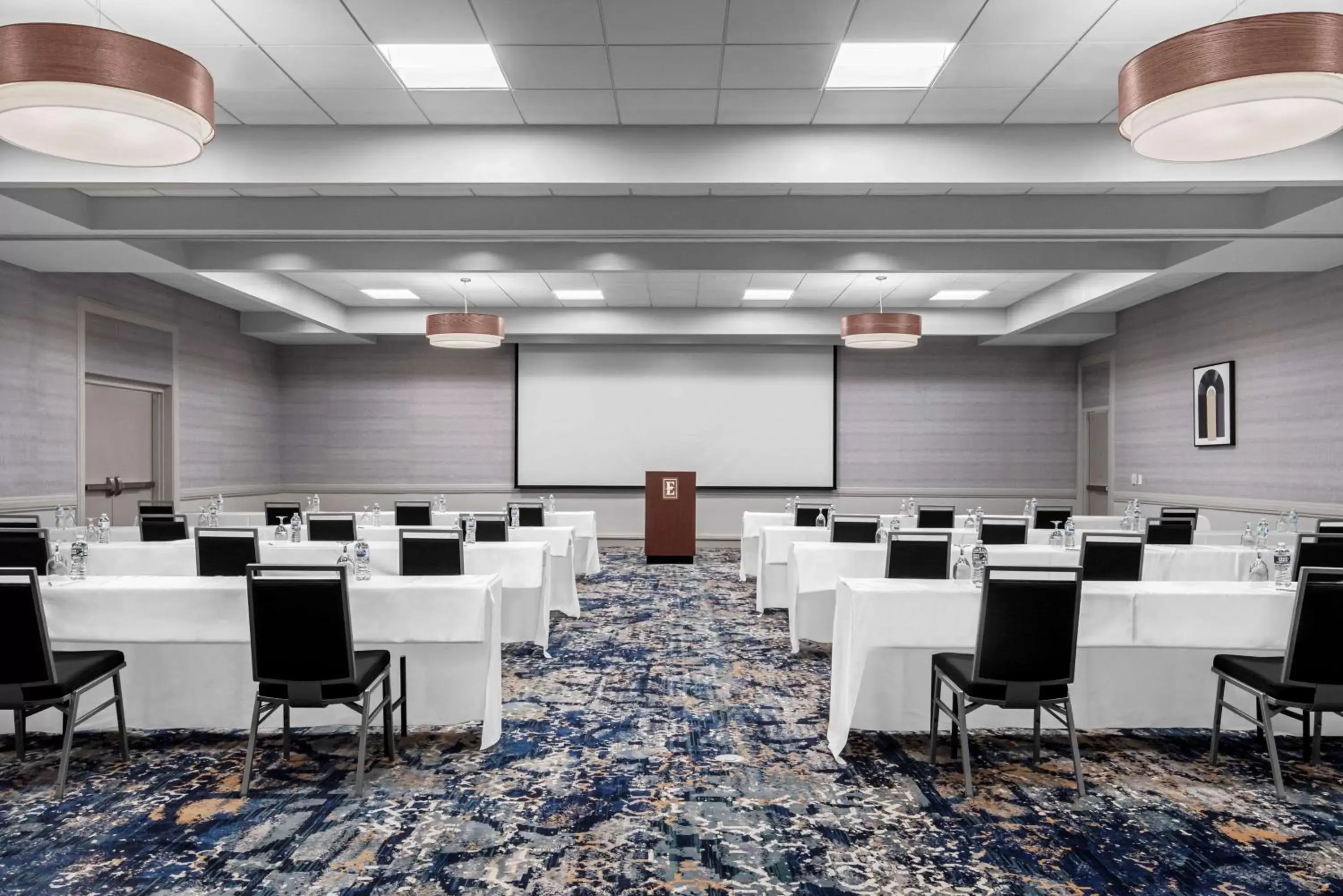 Meeting/conference room in Embassy Suites by Hilton Nashville Airport