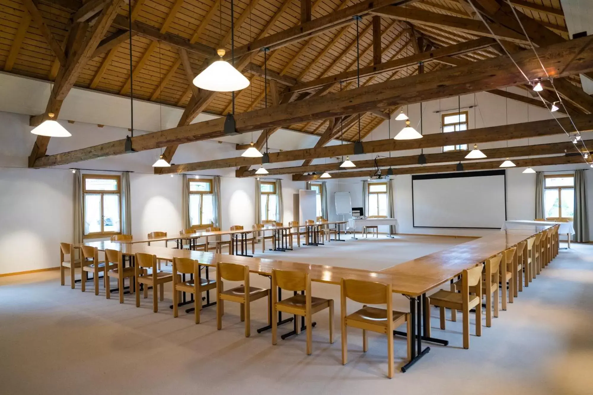 Meeting/conference room in FLÜHLI Hotel Kurhaus