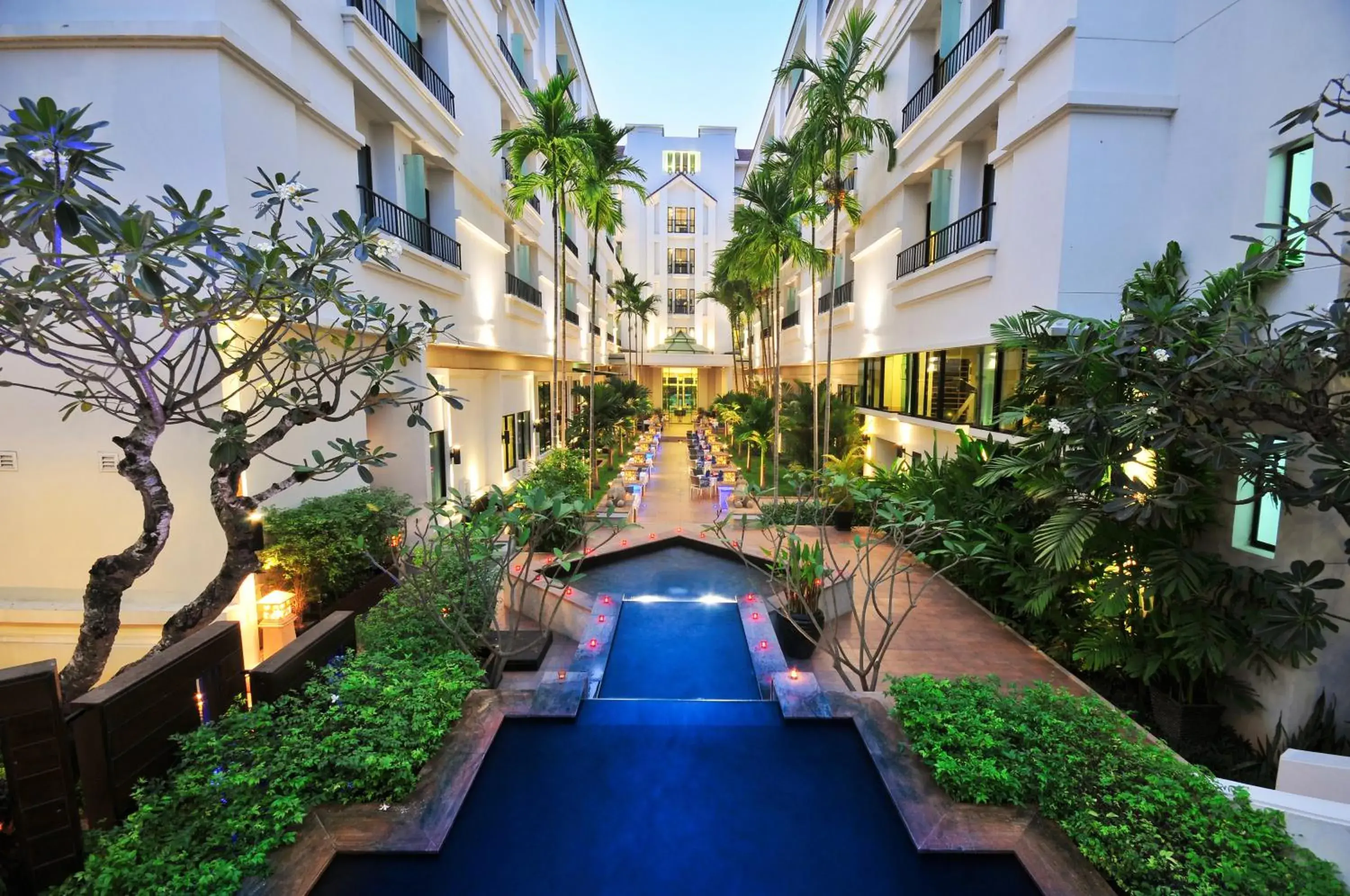 Facade/entrance, Swimming Pool in Tara Angkor Hotel