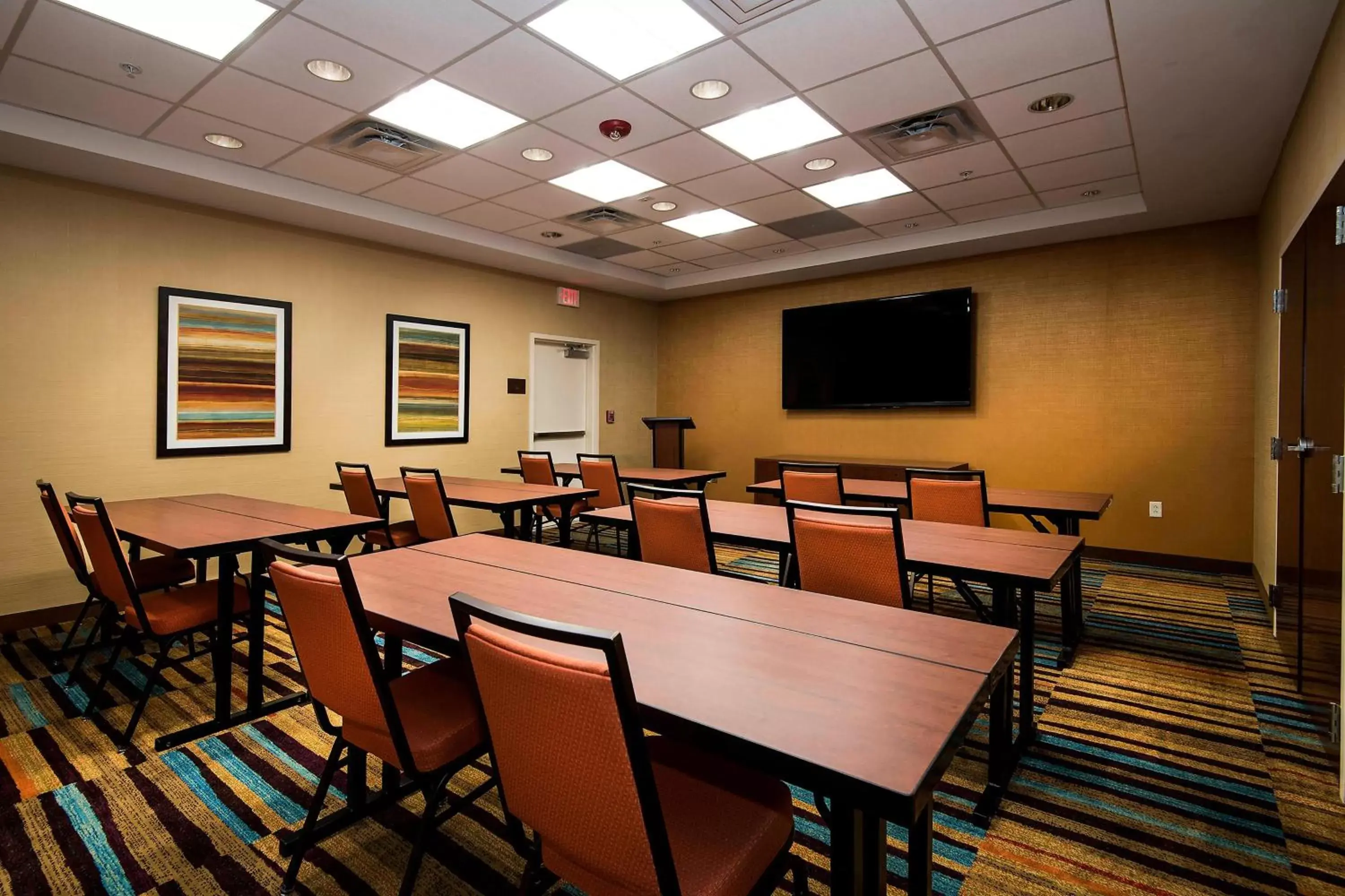 Meeting/conference room in Fairfield Inn & Suites by Marriott Little Rock Benton