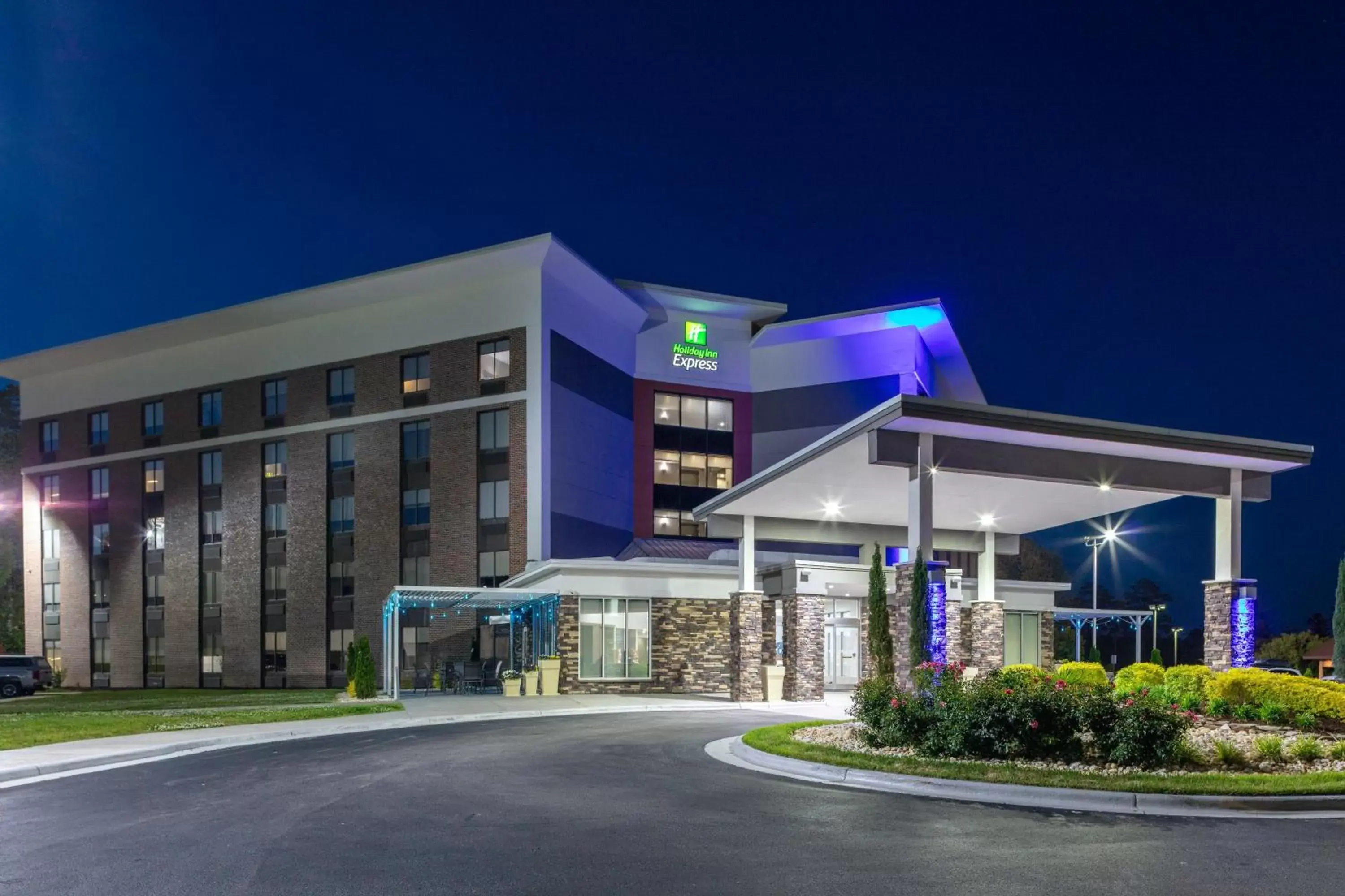 Property Building in Holiday Inn Express - Rocky Mount - Sports Center, an IHG Hotel